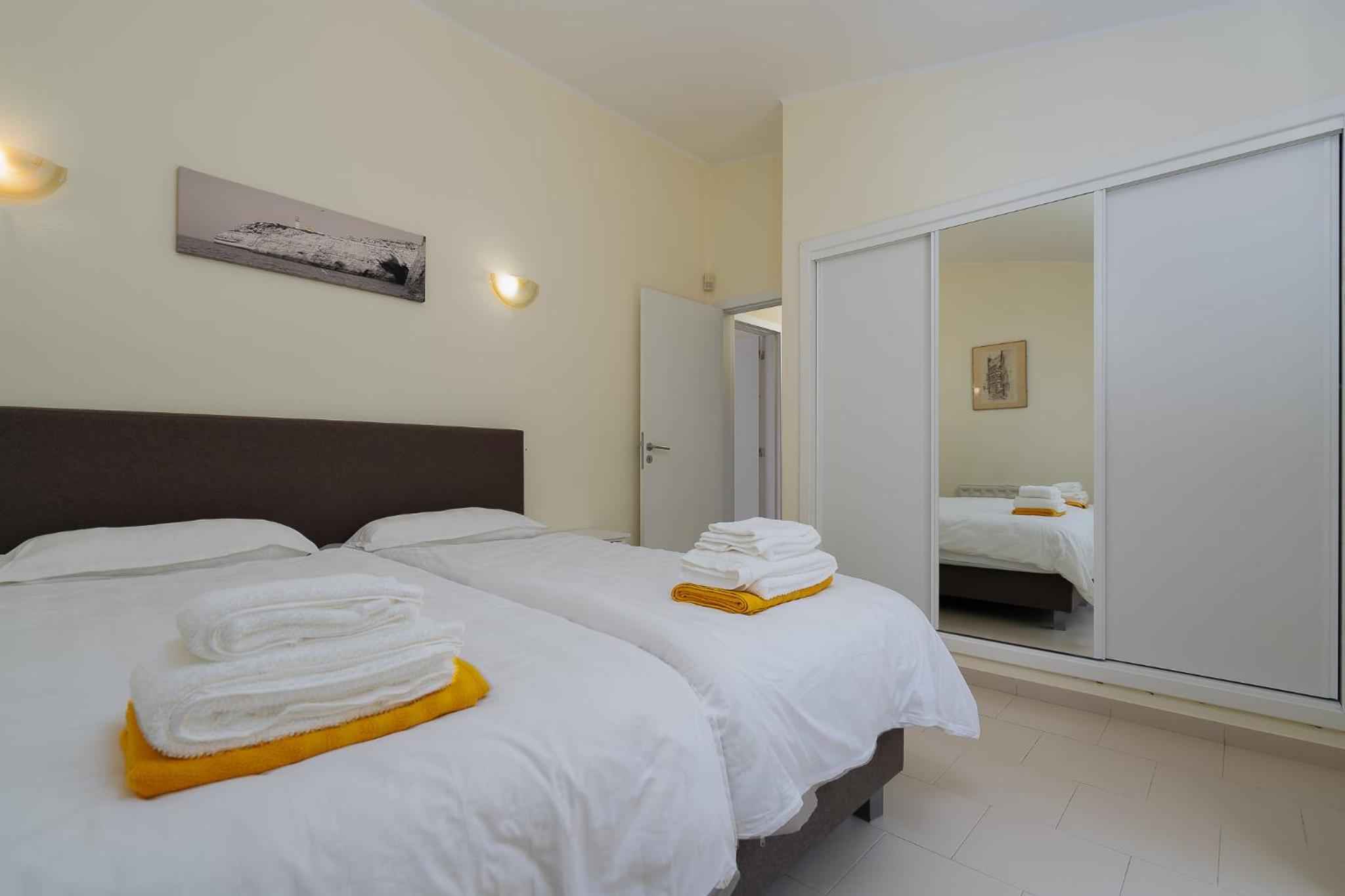 Villa photo 1