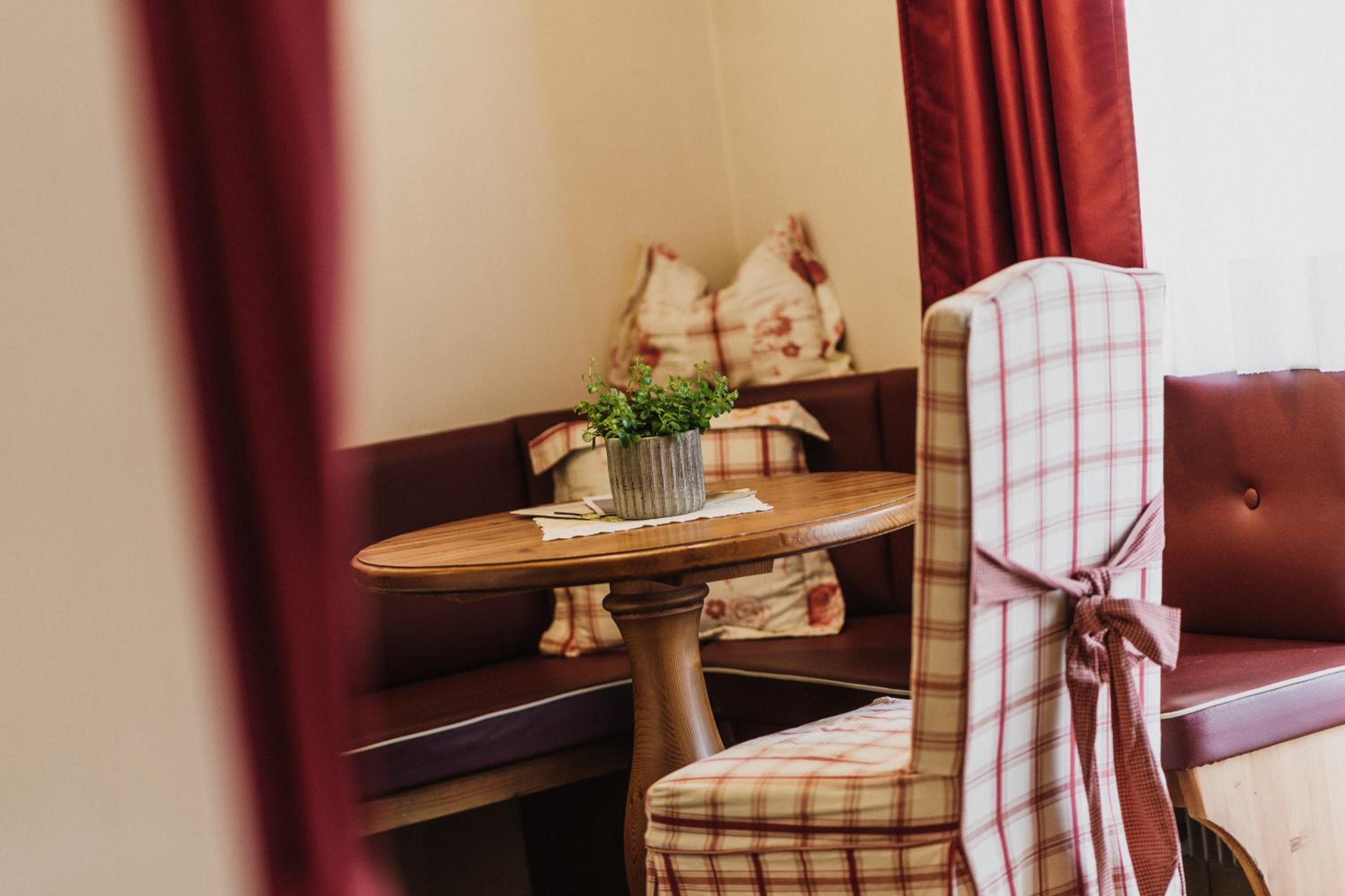 Deluxe Junior Suite