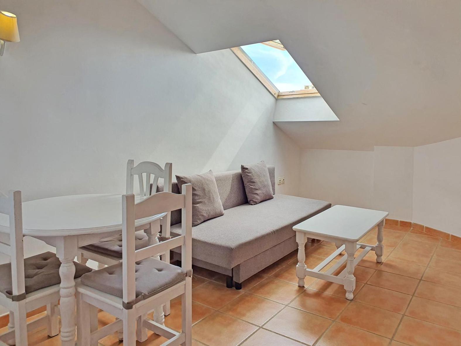 Apartamento tipo ático 3A