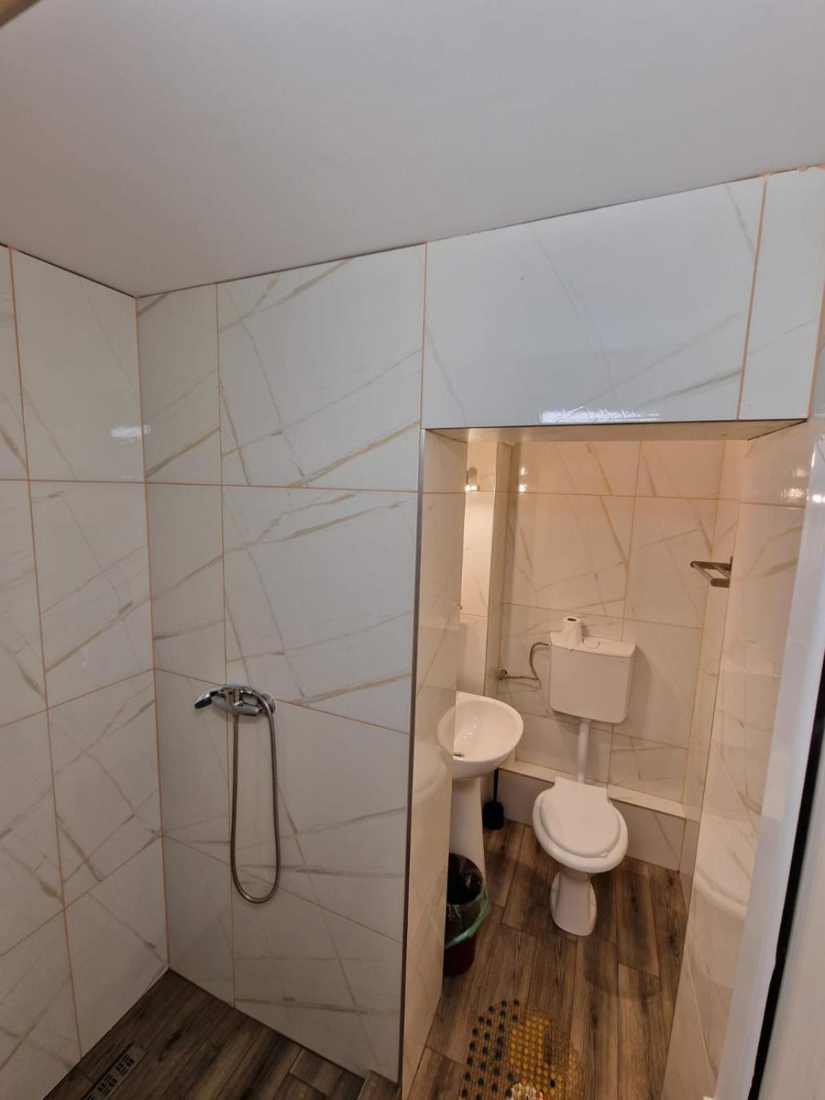 Corner Suite photo 2