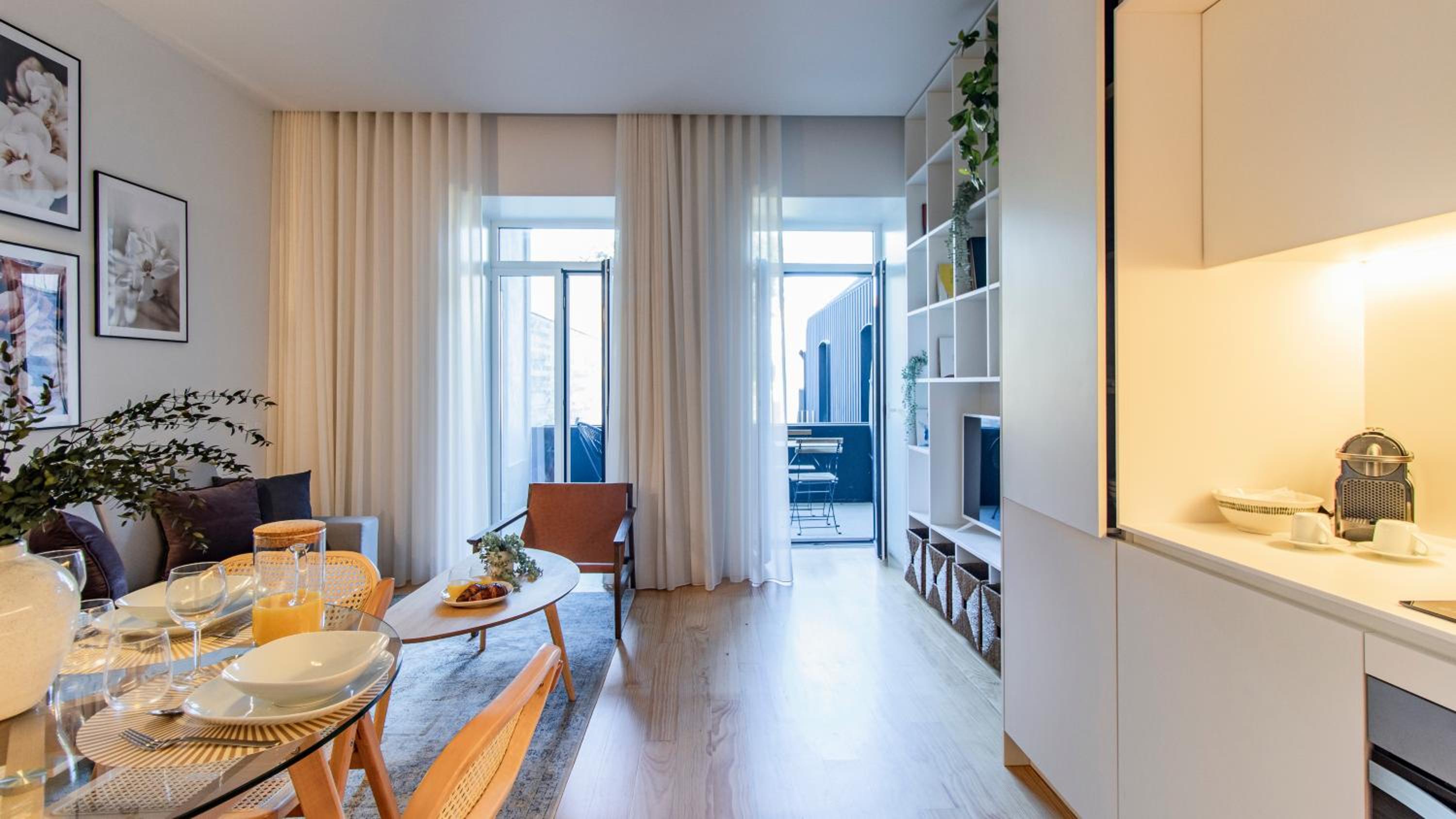 Studio with Balcony