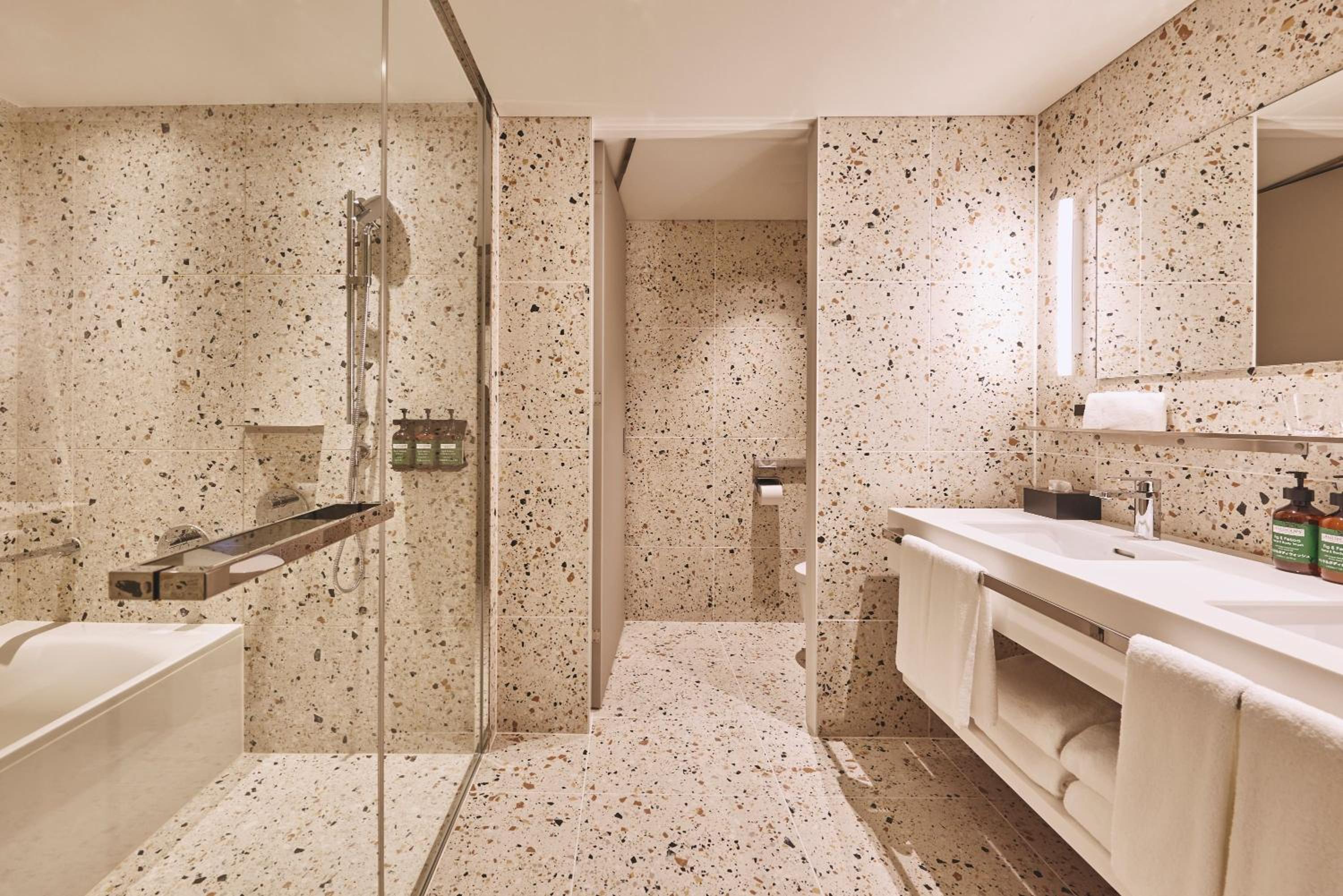 Grand King Room photo 3