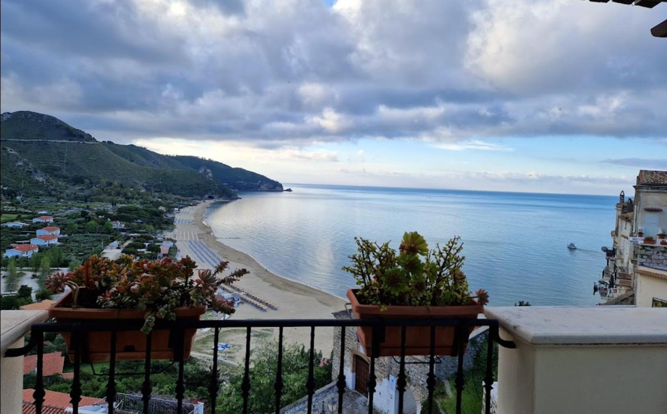 Executive Double Room with Sea View photo 2