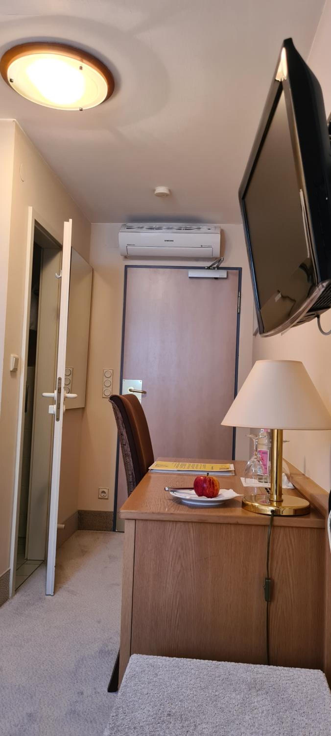 Standard Single Room photo 3