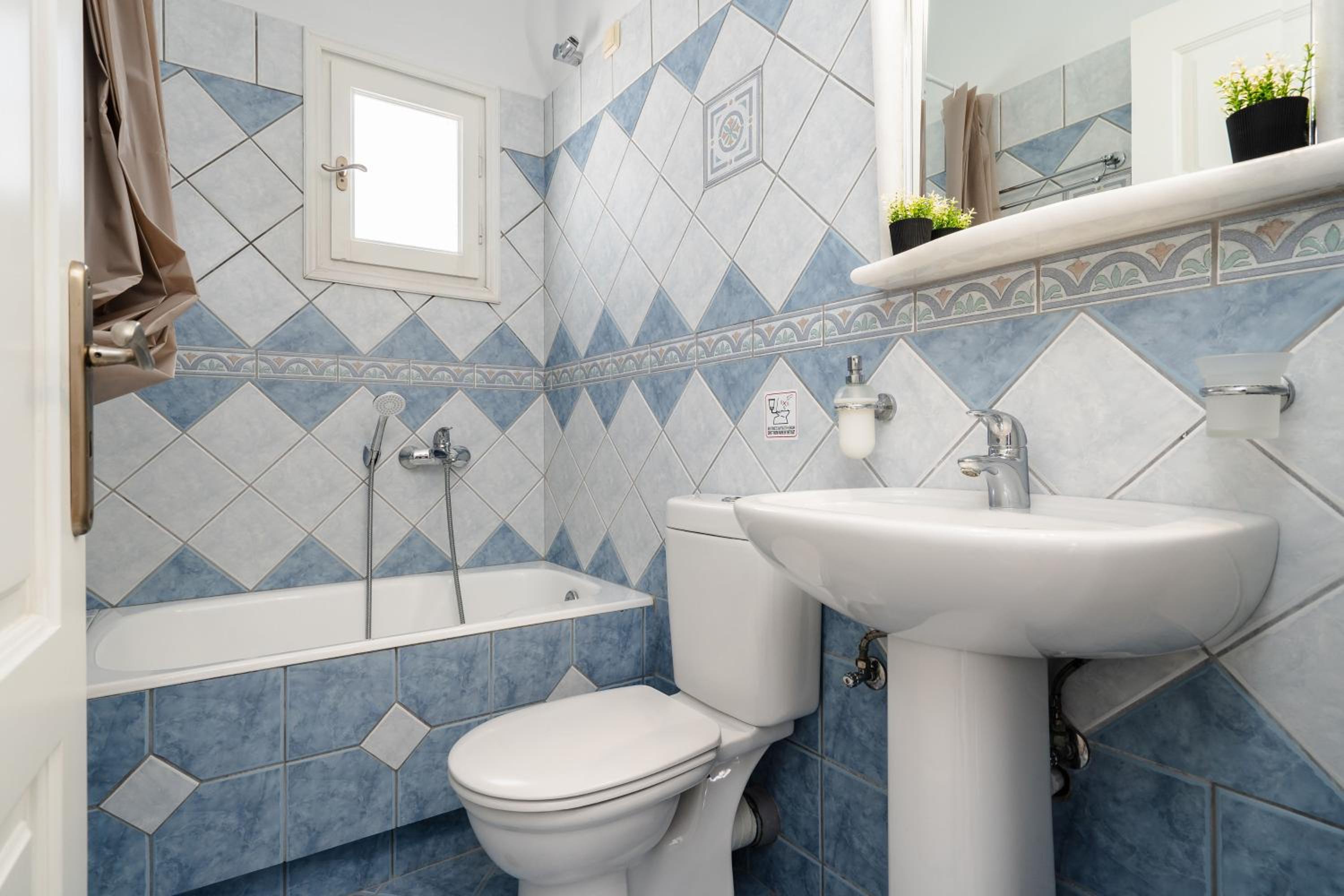 Superior Apartment photo 2