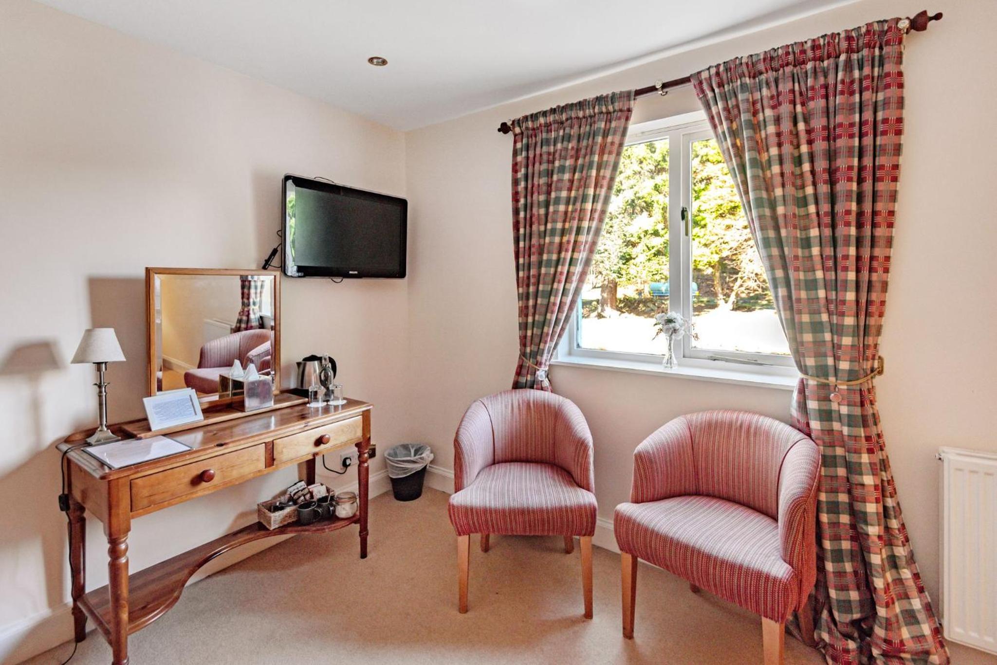 Cozy King Room photo 3