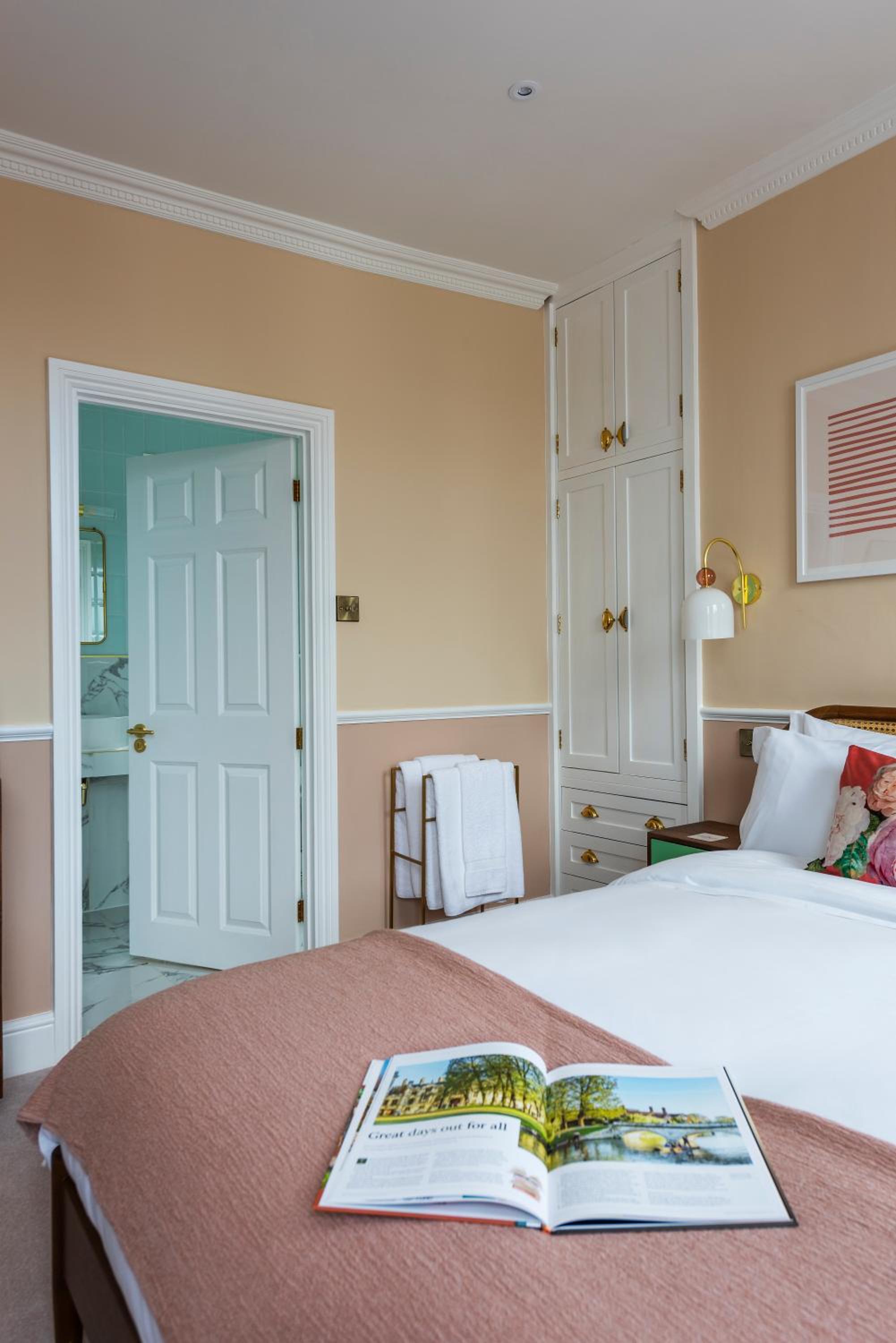 Superior Double Room photo 2