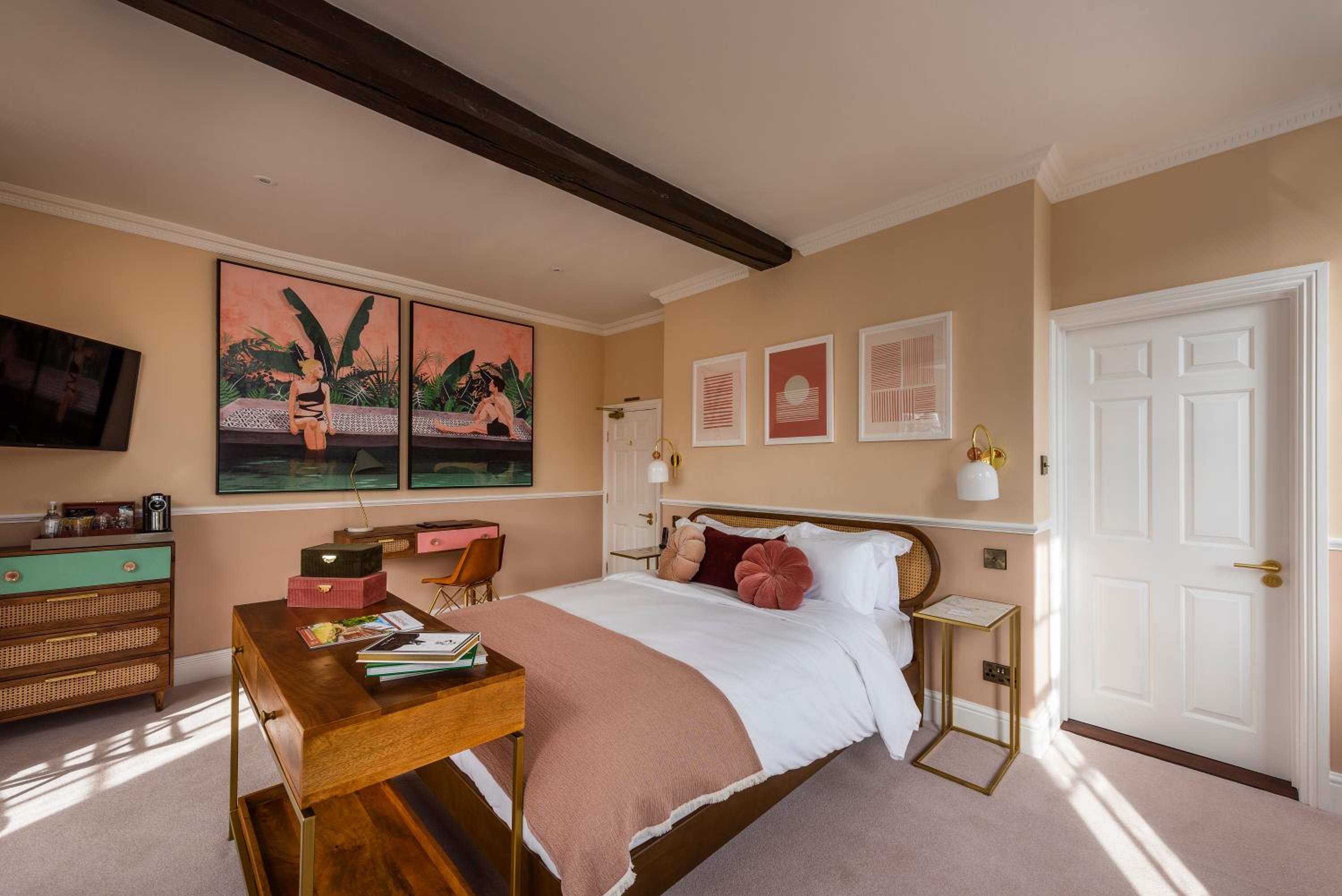 Superior King Room photo 2