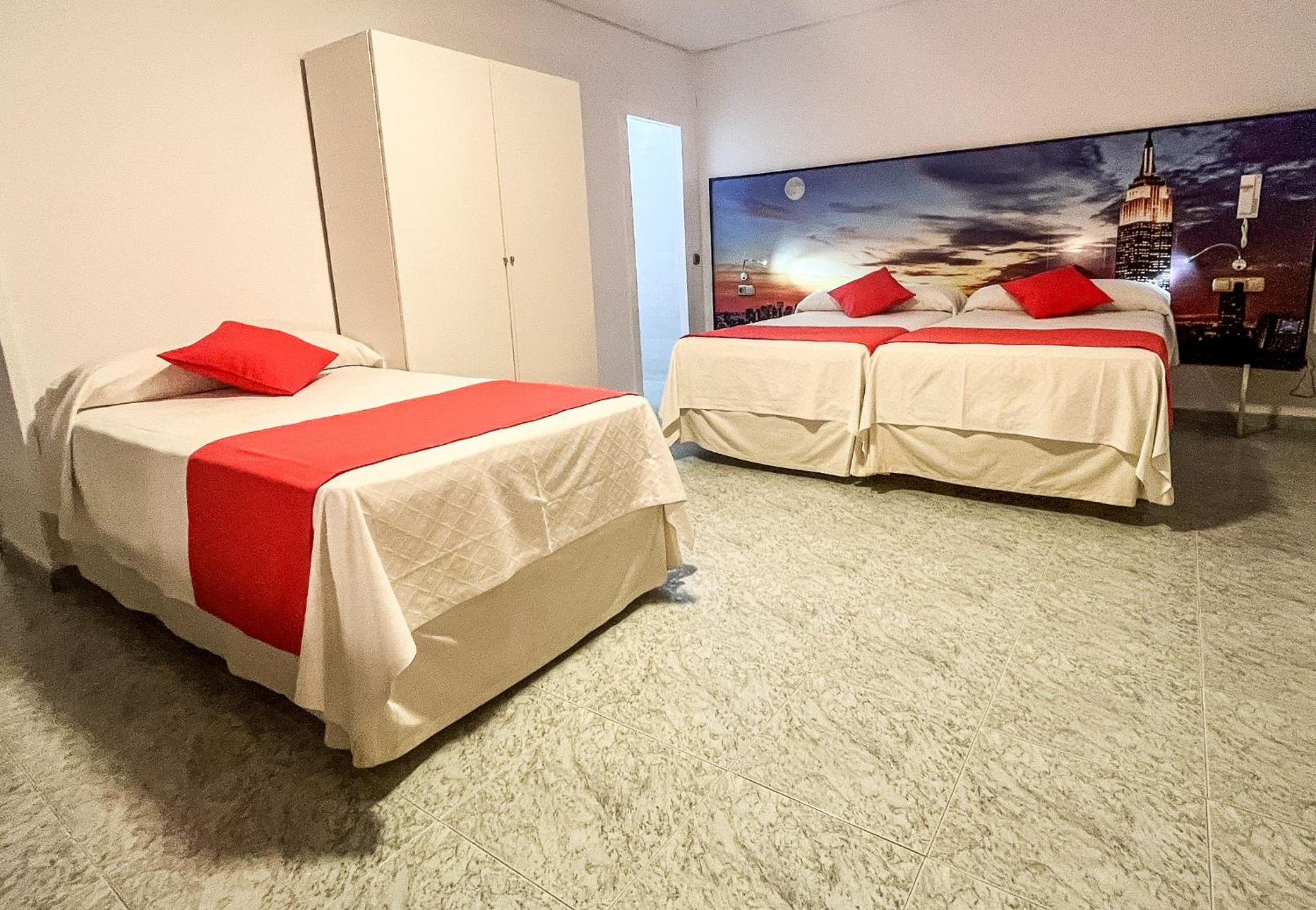 Standard Triple Room photo 2