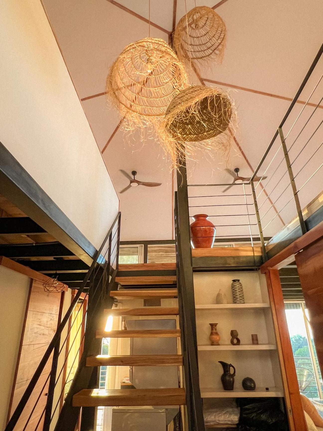 Three-Bedroom House photo 2