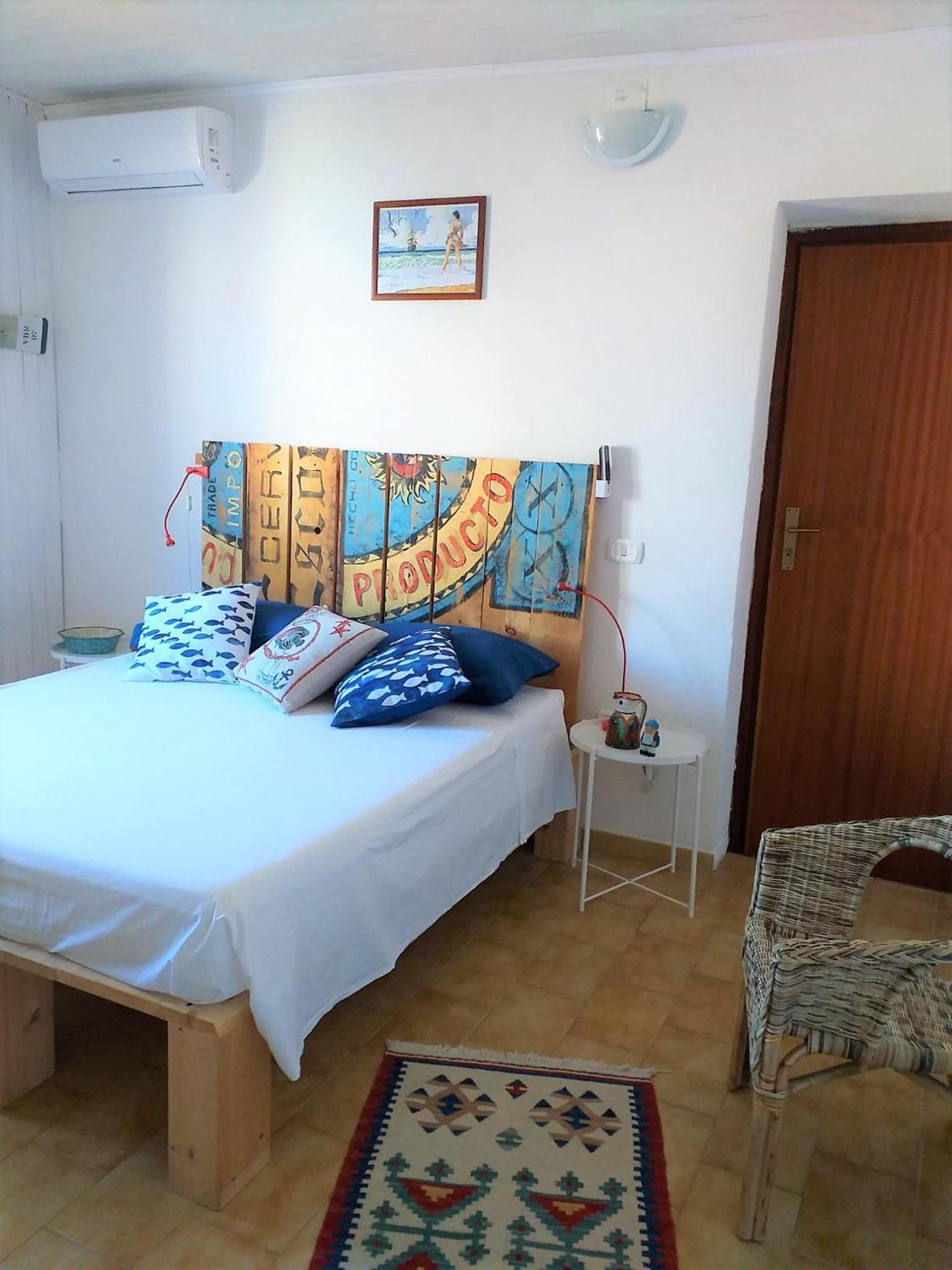 Deluxe Double Room (2 Adults + 1 Child) photo 2