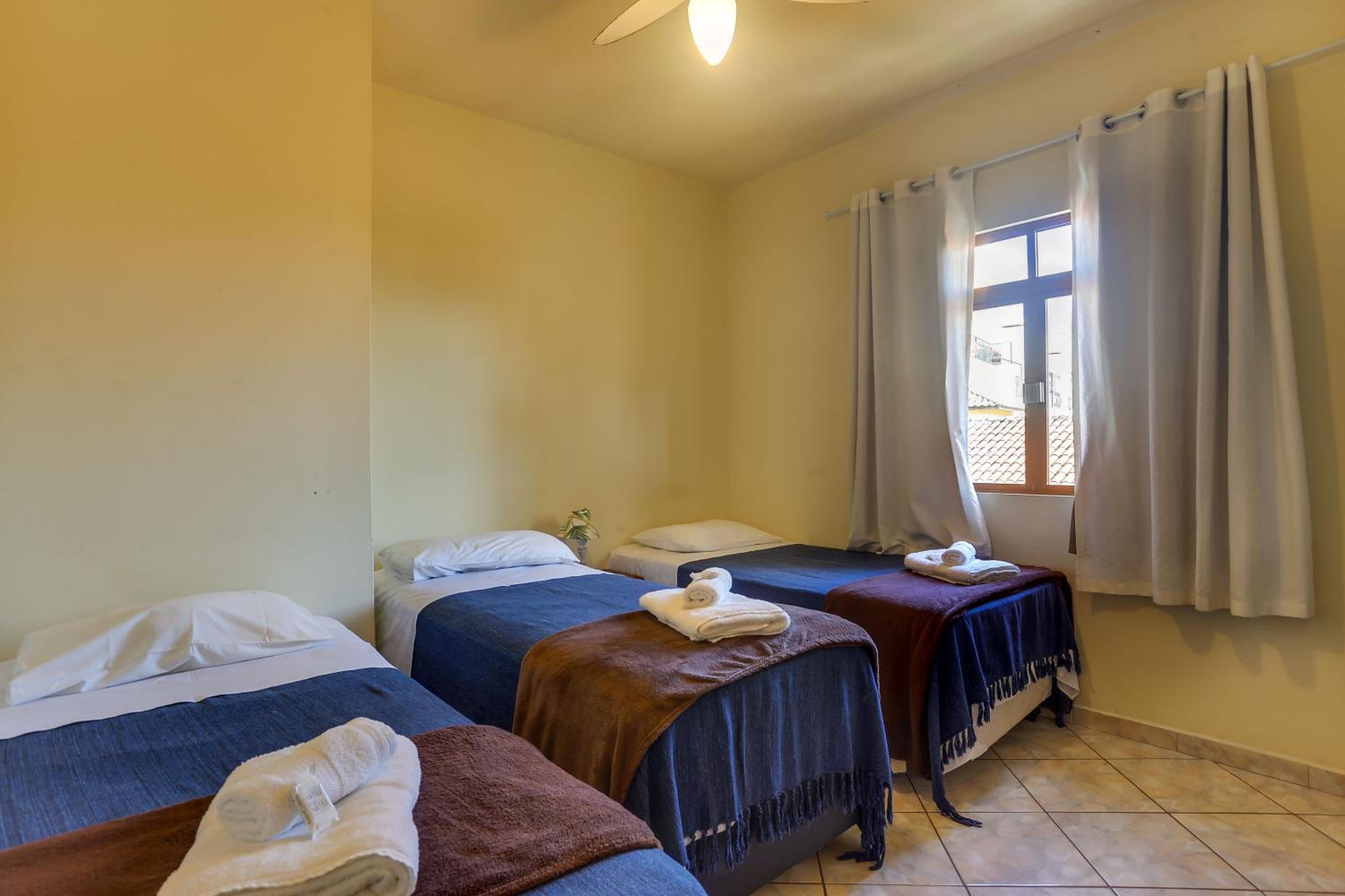 Two-Bedroom Apartment - Photo 11
