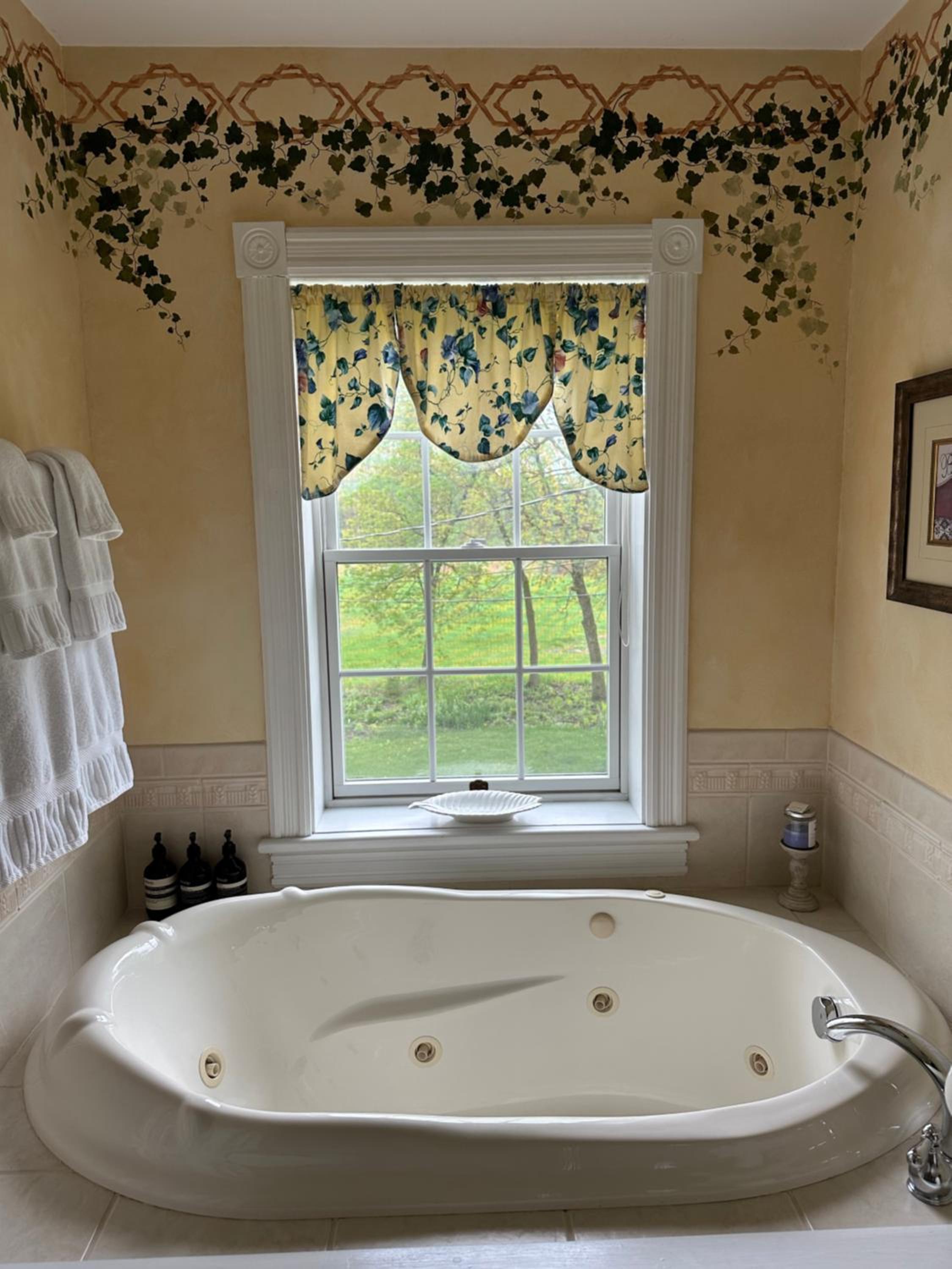 Queen Room With Spa Bath photo 2