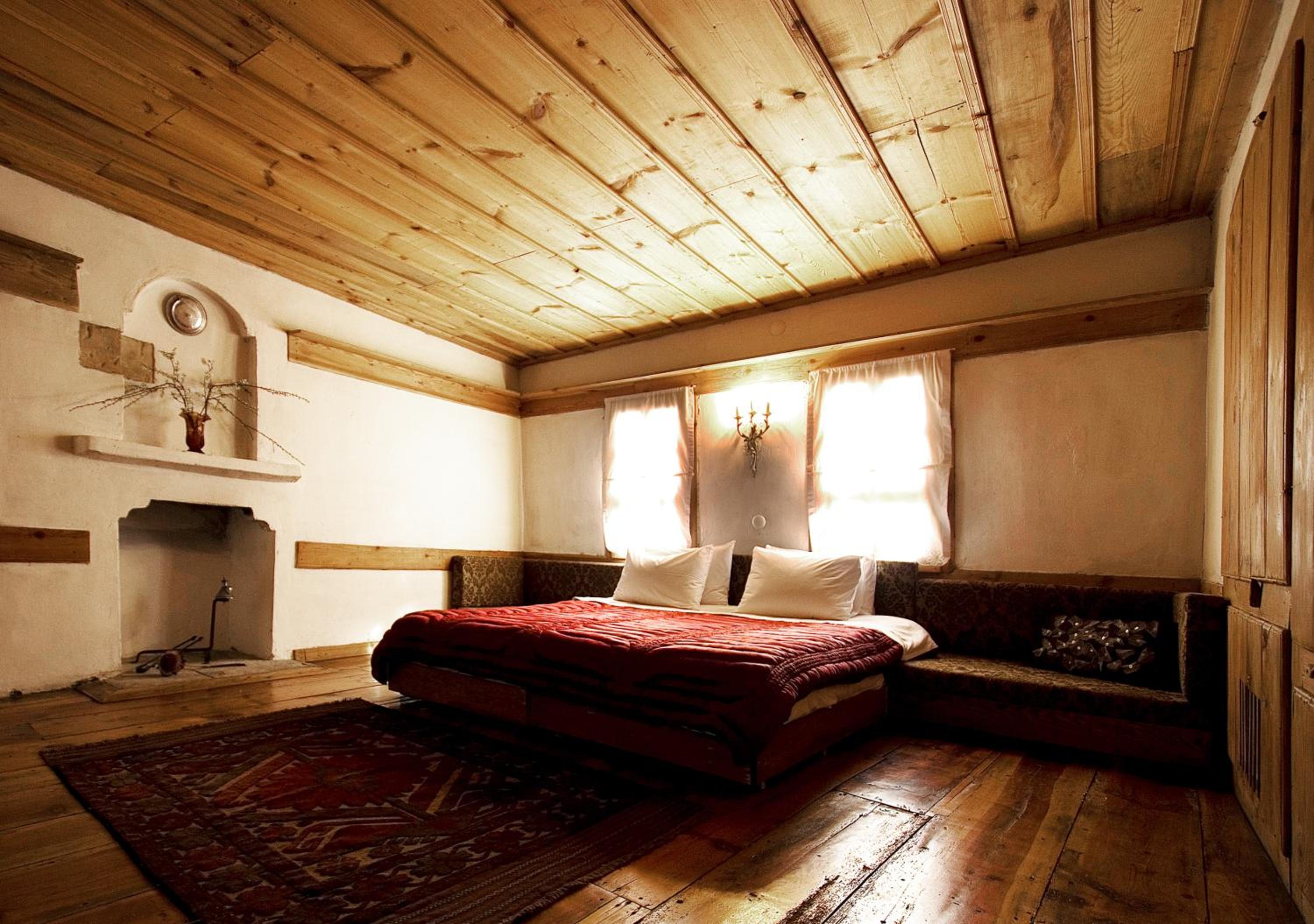 Double or Twin Room - Photo 3