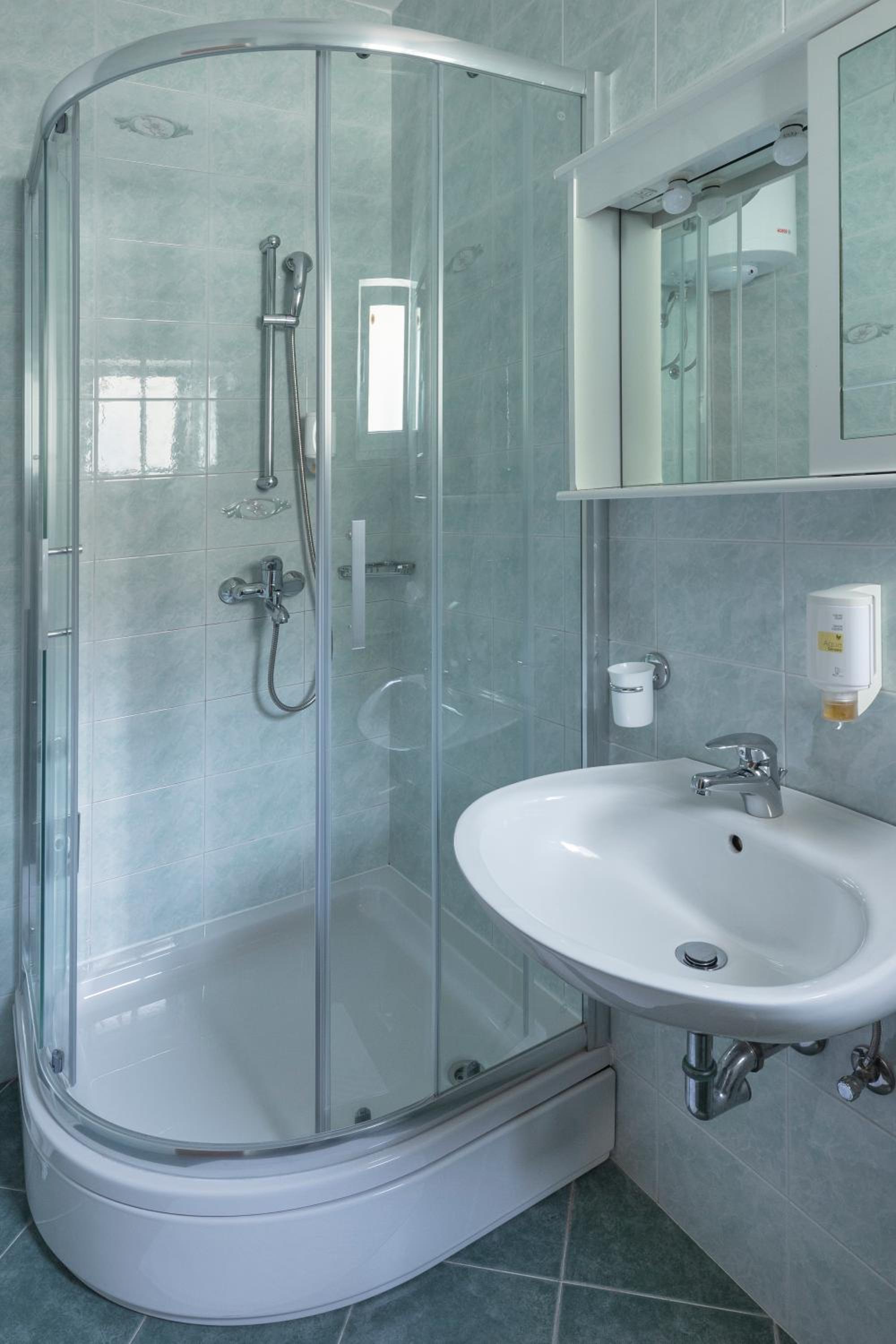 Superior Triple Room with Terrace photo 3