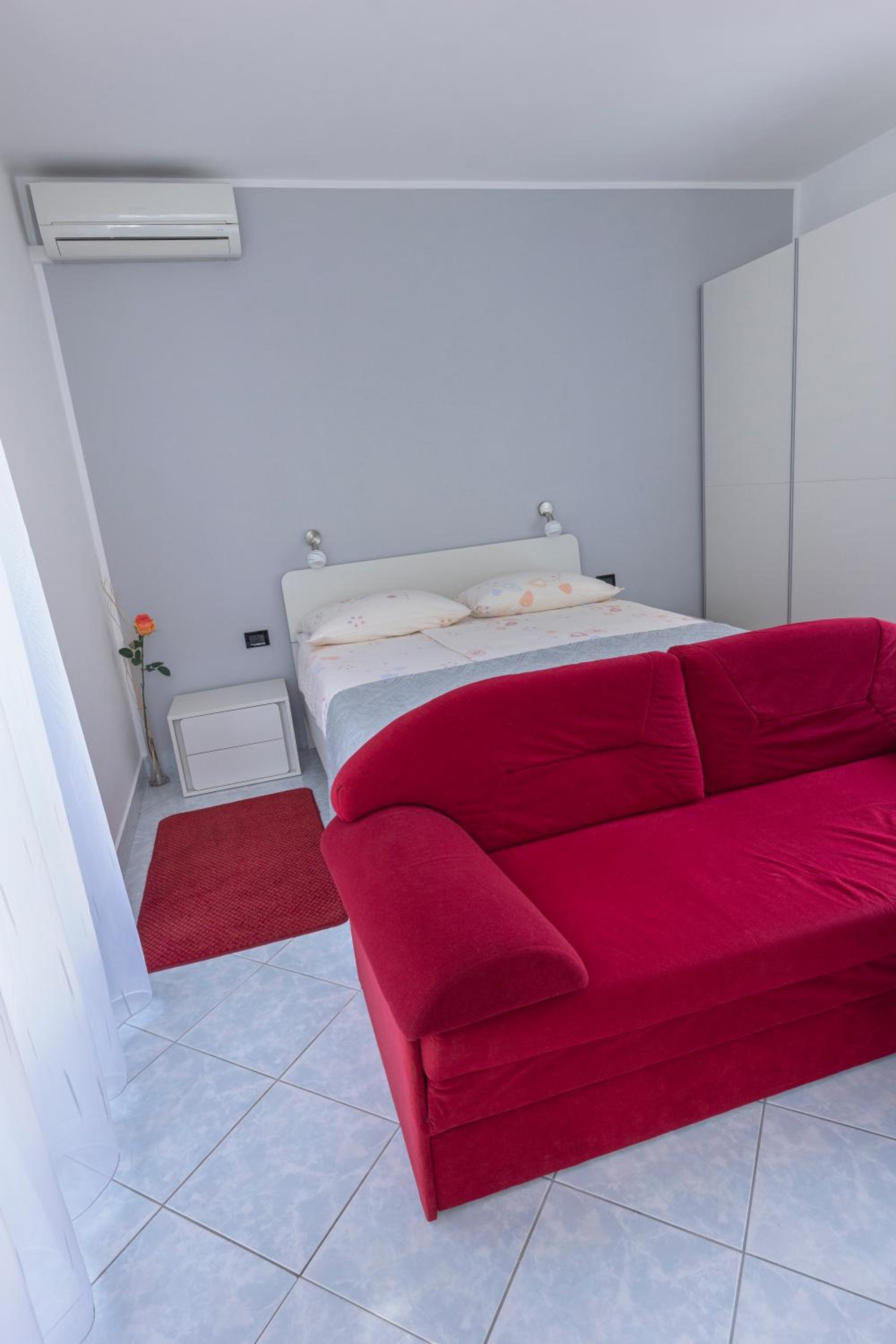 Superior Triple Room with Terrace photo 2
