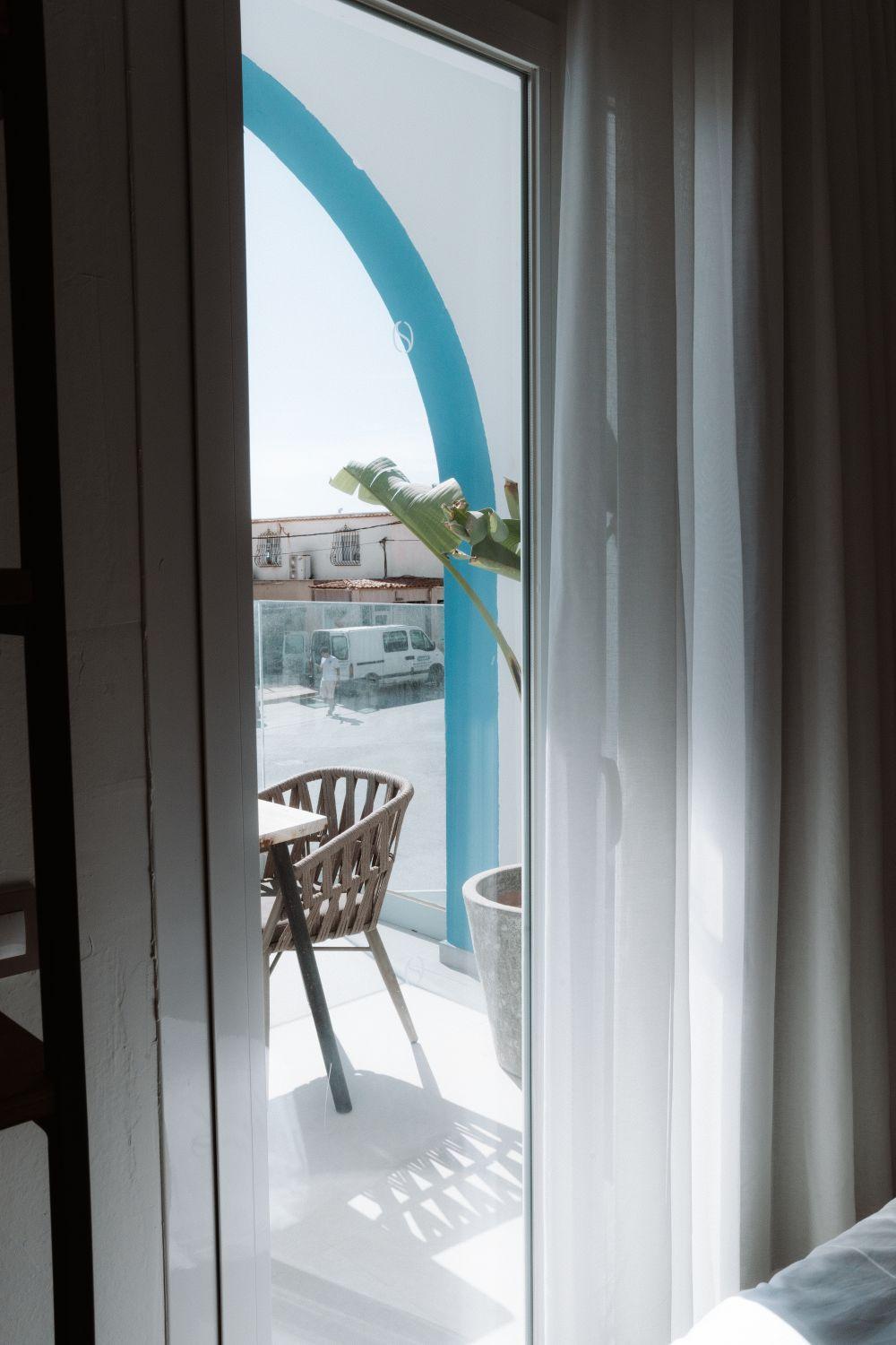 Deluxe Double Room with Balcony and Sea View photo 3