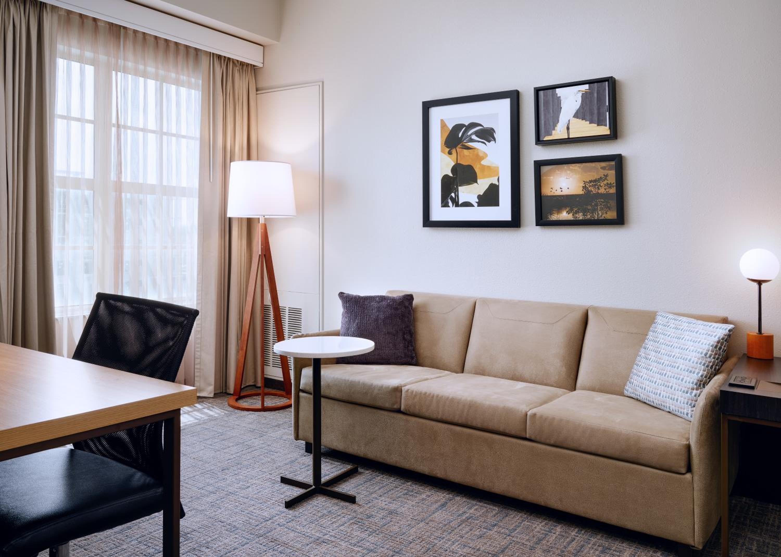 Two-Bedroom Suite - Photo 15