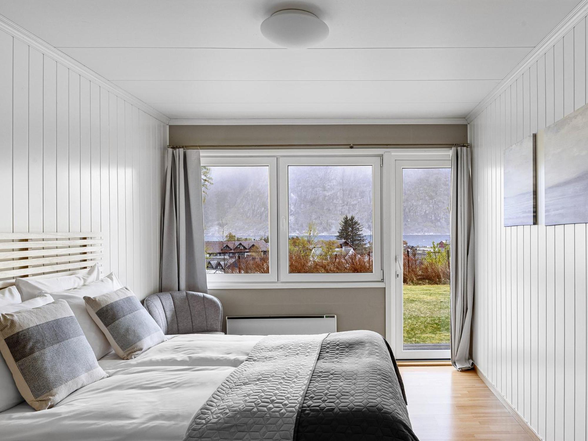 Double Room with Sea View - Photo 7