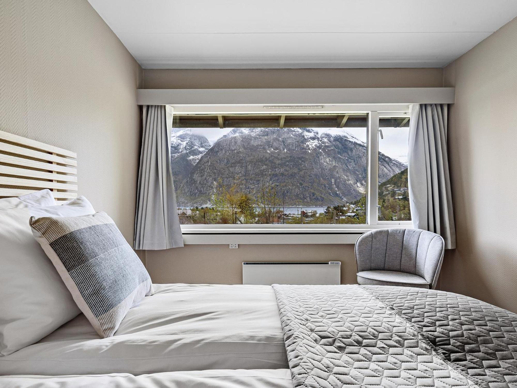 Double Room with Sea View - Photo 4