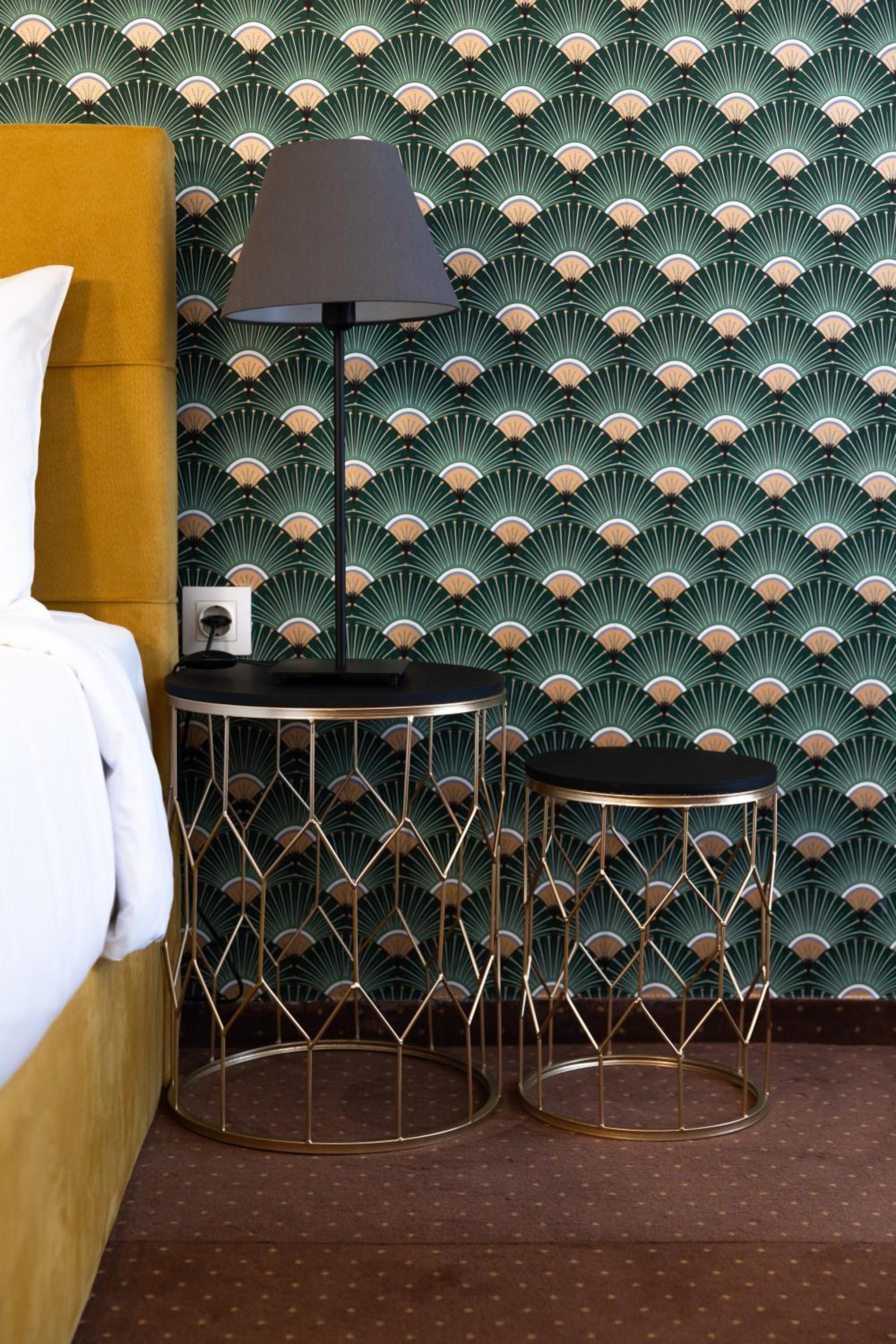Superior Room with Balcony - Photo 2