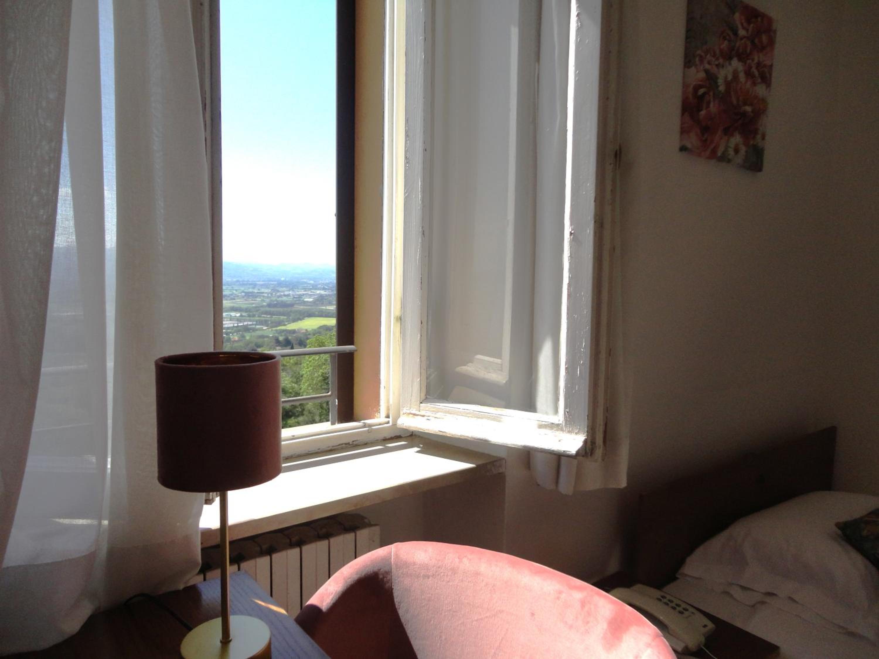 Single Room with Garden View photo 3