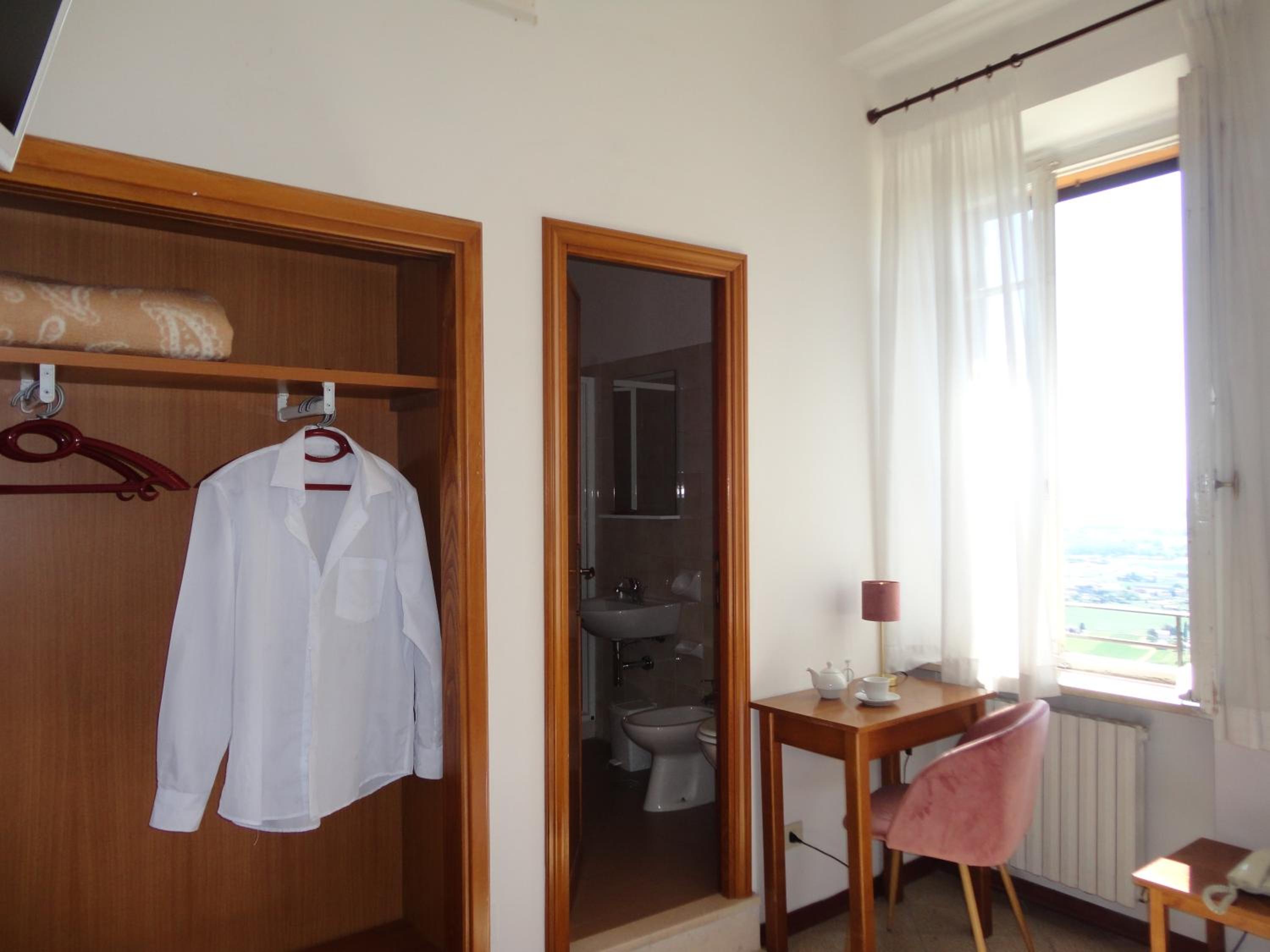 Single Room with Garden View photo 3