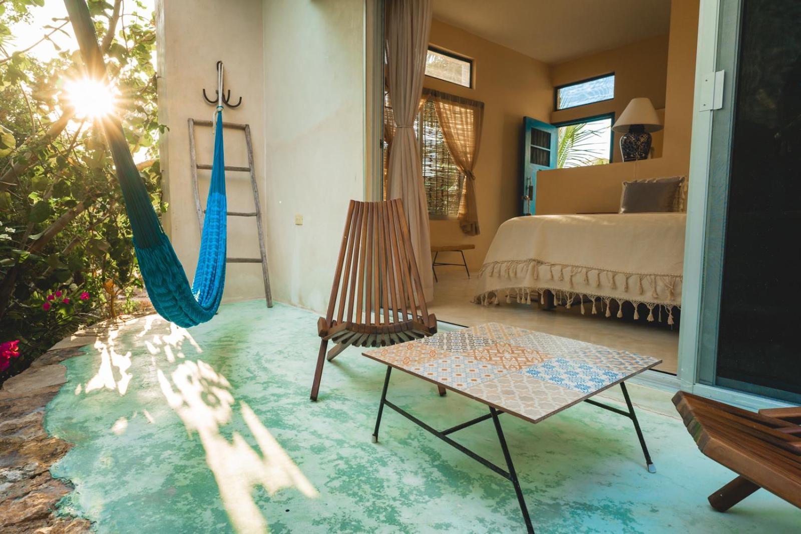 King Room with Garden View - Photo 8