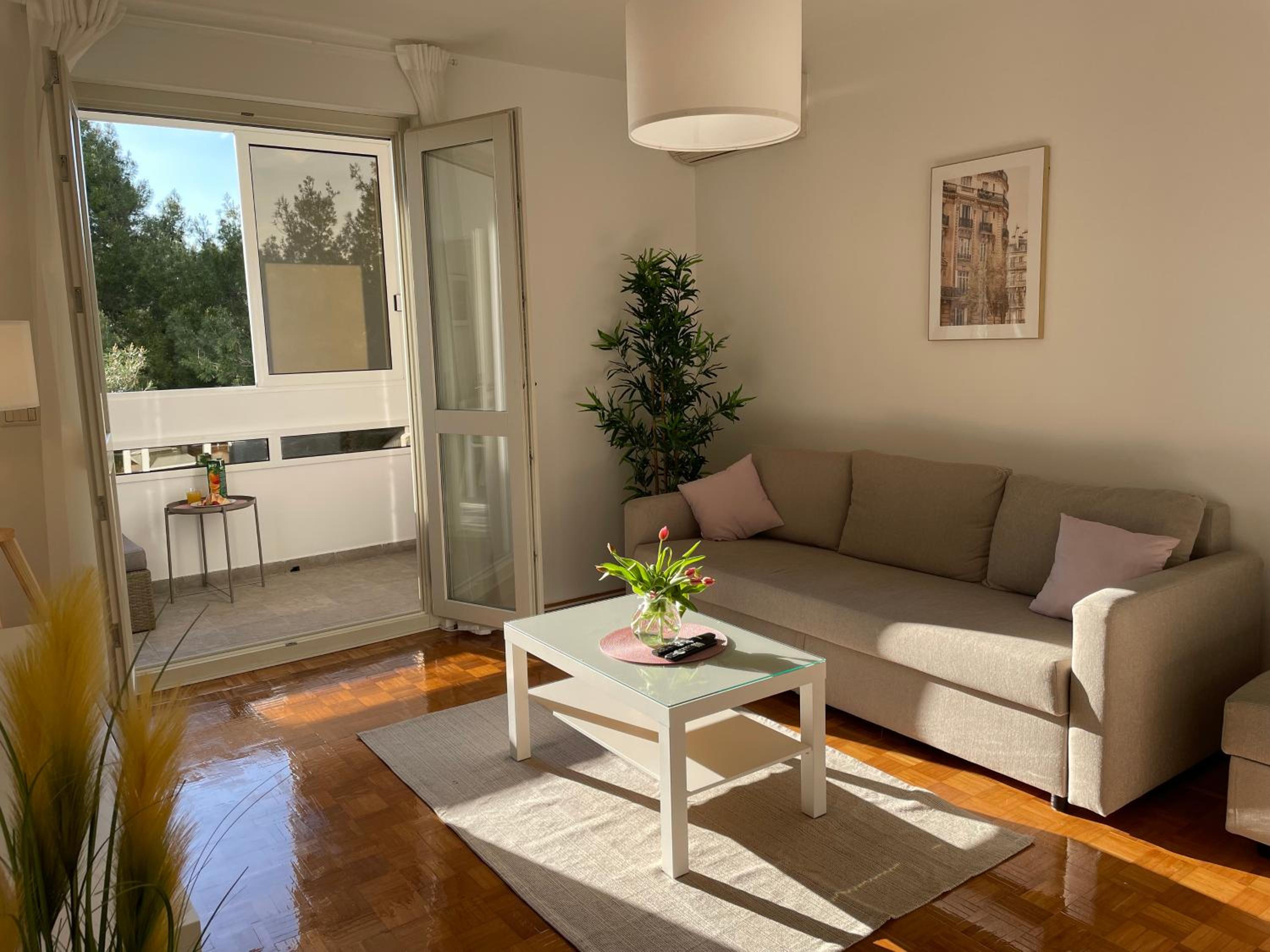 Apartment With Balcony