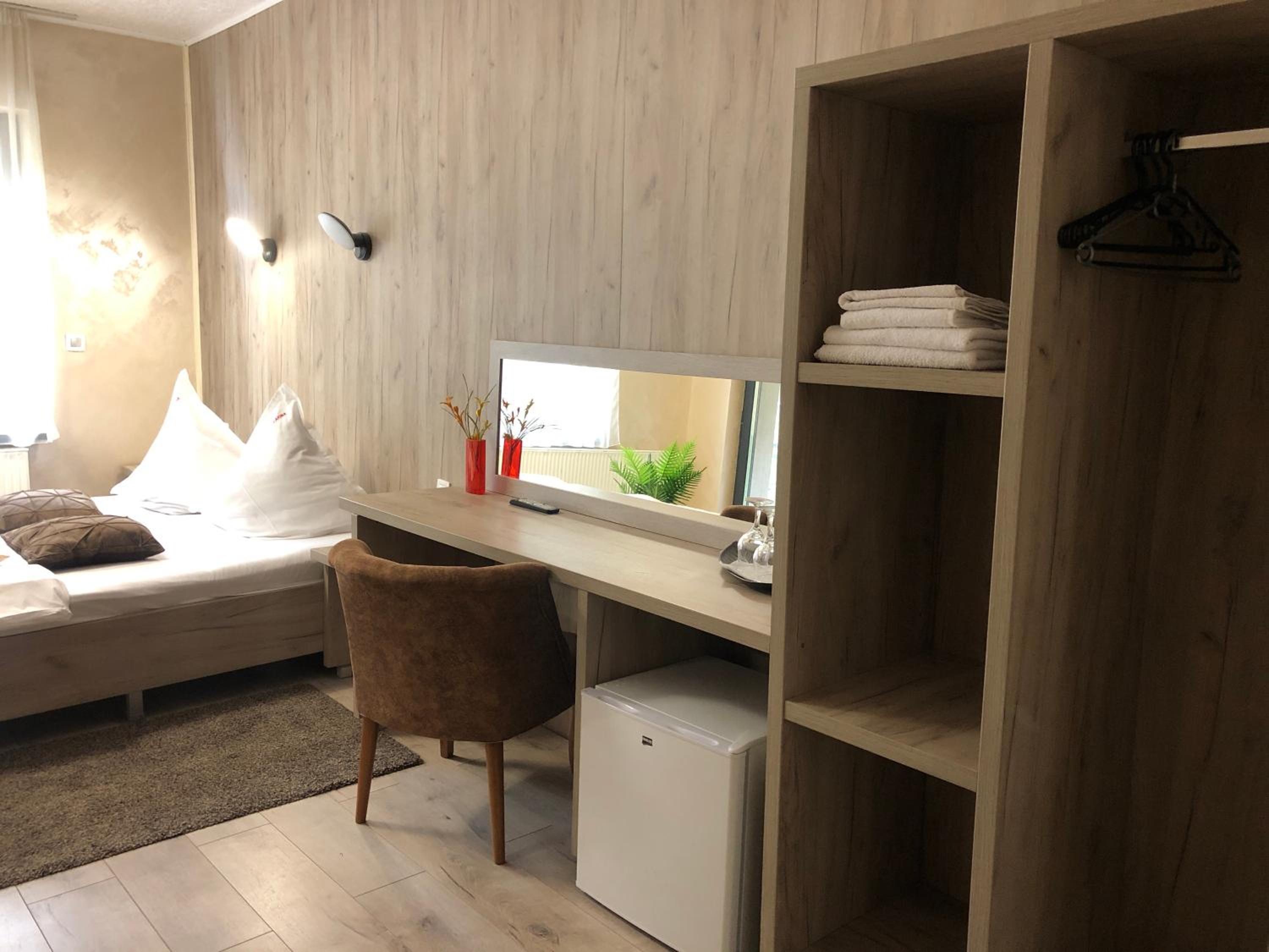 Queen Room with Balcony