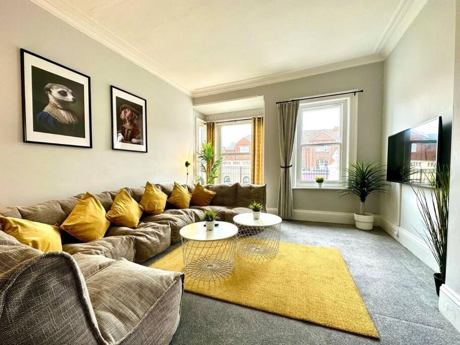 Apartment photo 1