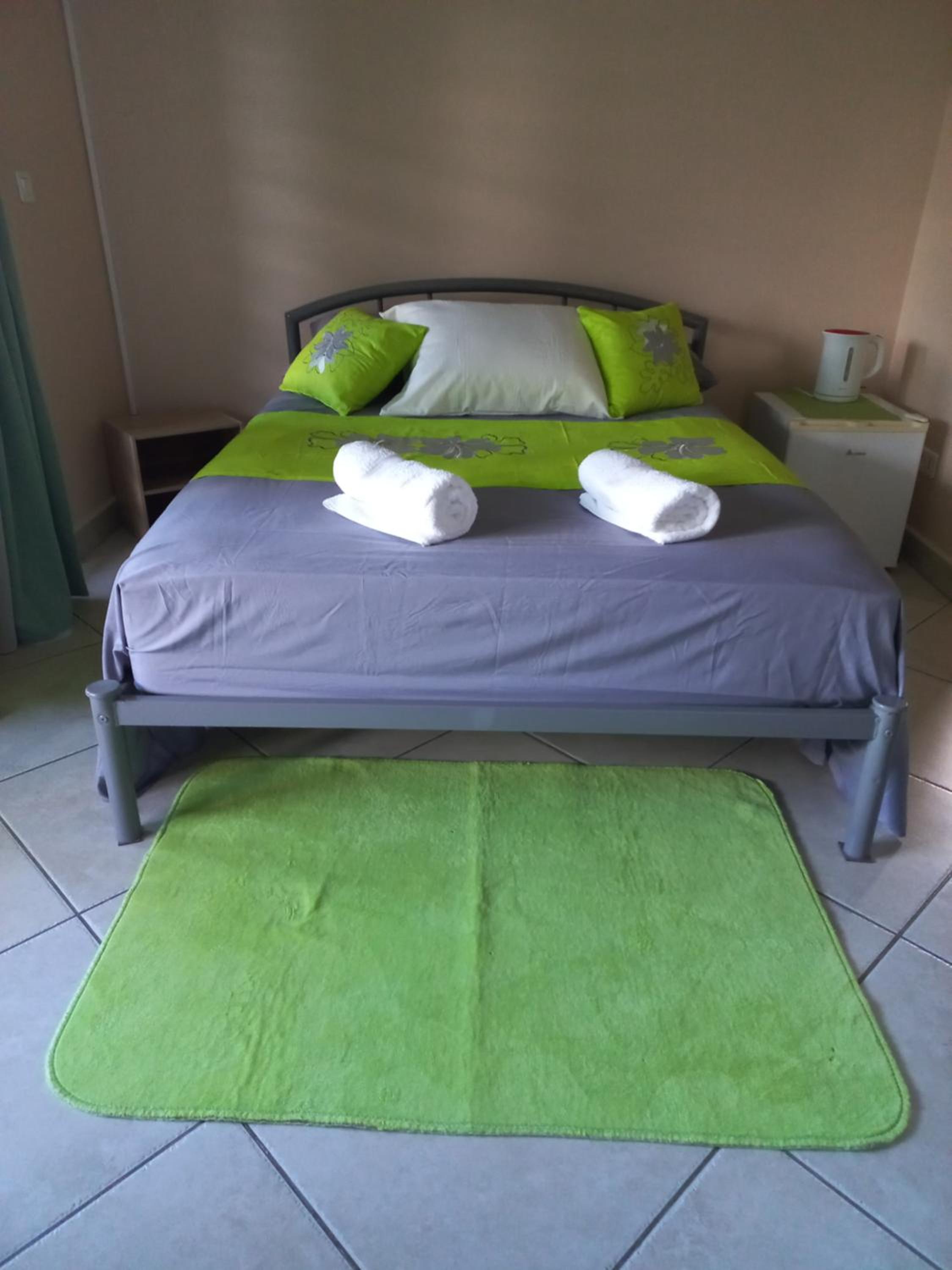Double Room with Private Bathroom photo 1