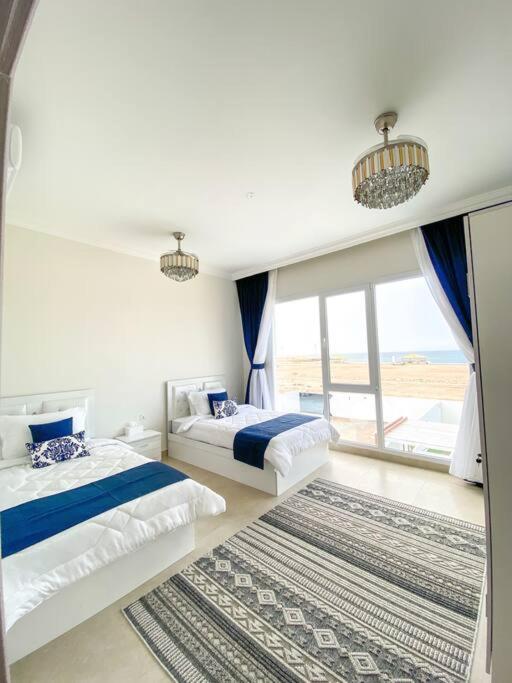 Three-Bedroom Villa photo 1