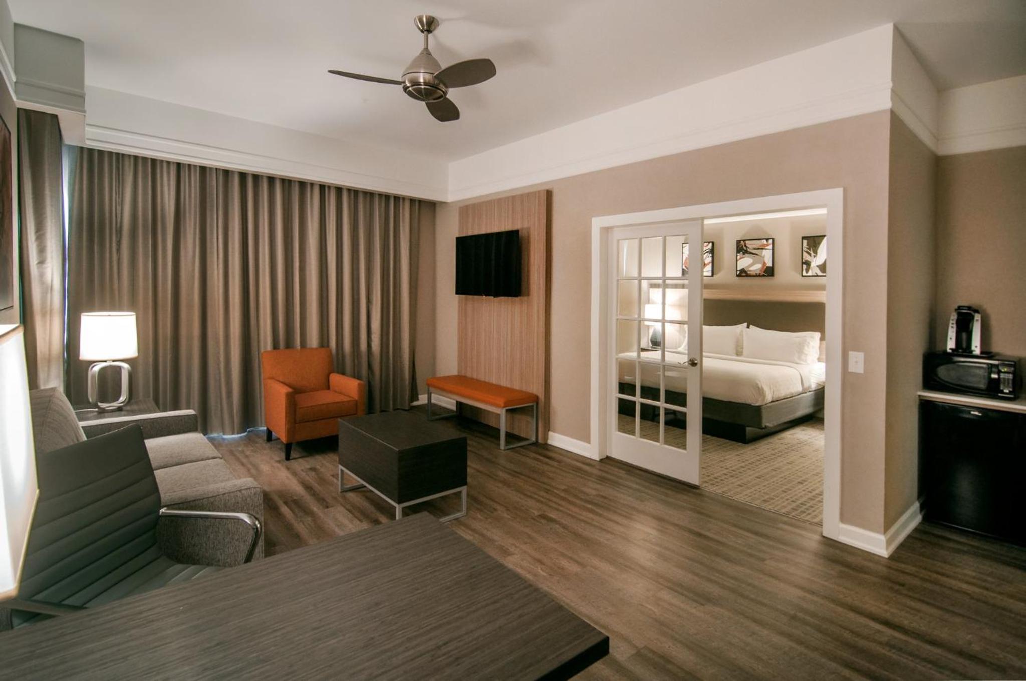 Executive Suite - Non-Smoking photo 1