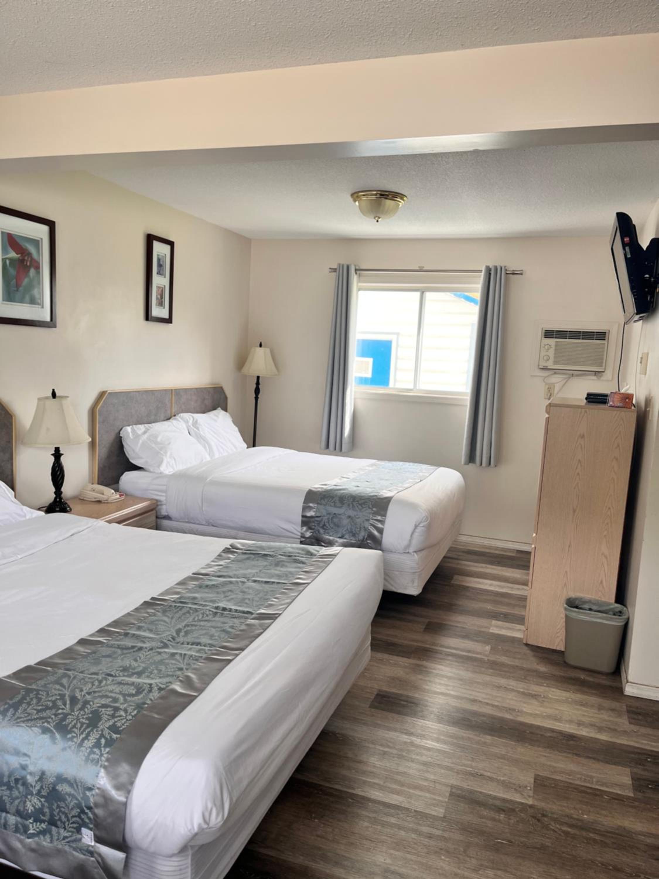 Deluxe Queen Room with Two Queen Beds