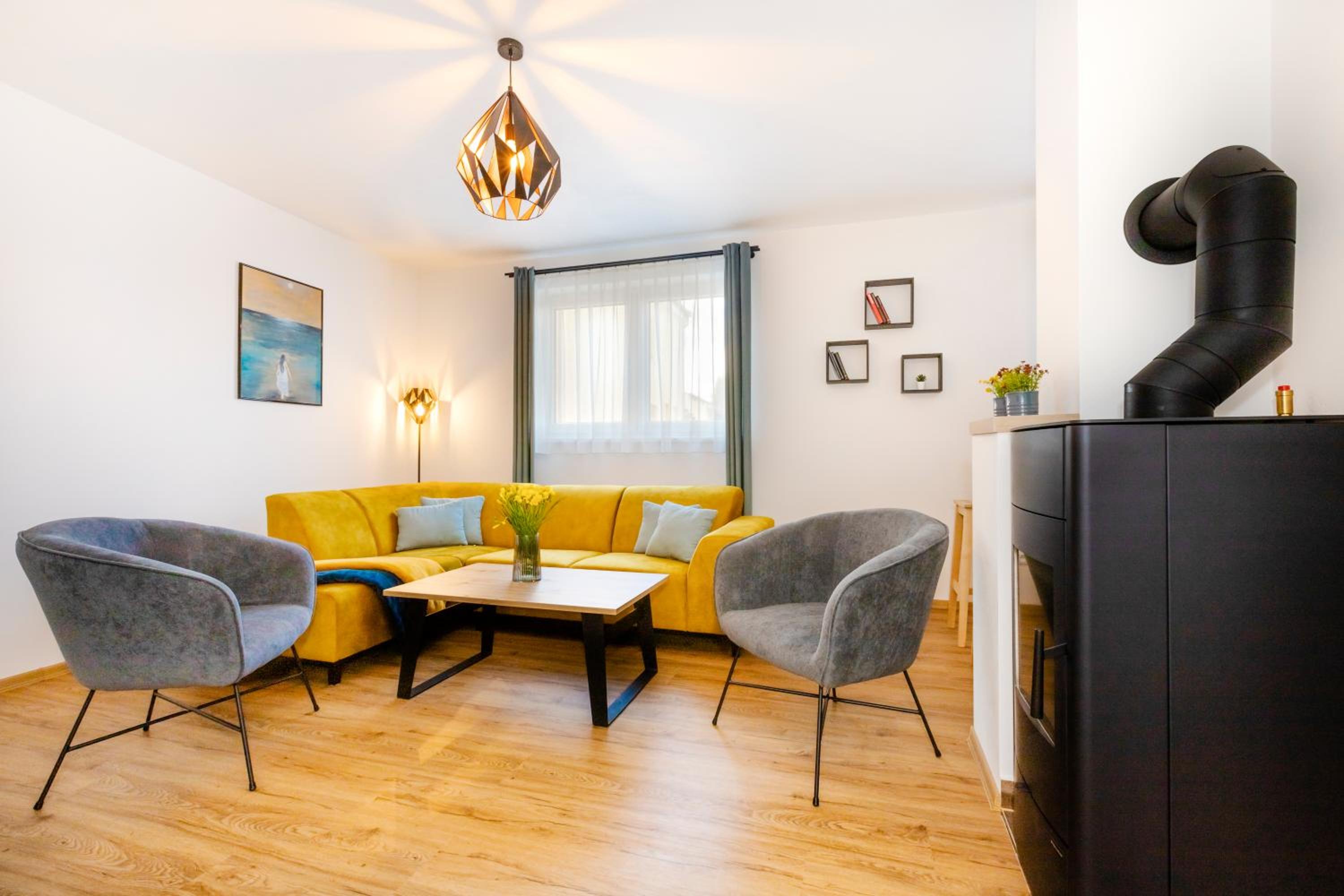Three-Bedroom House photo 1