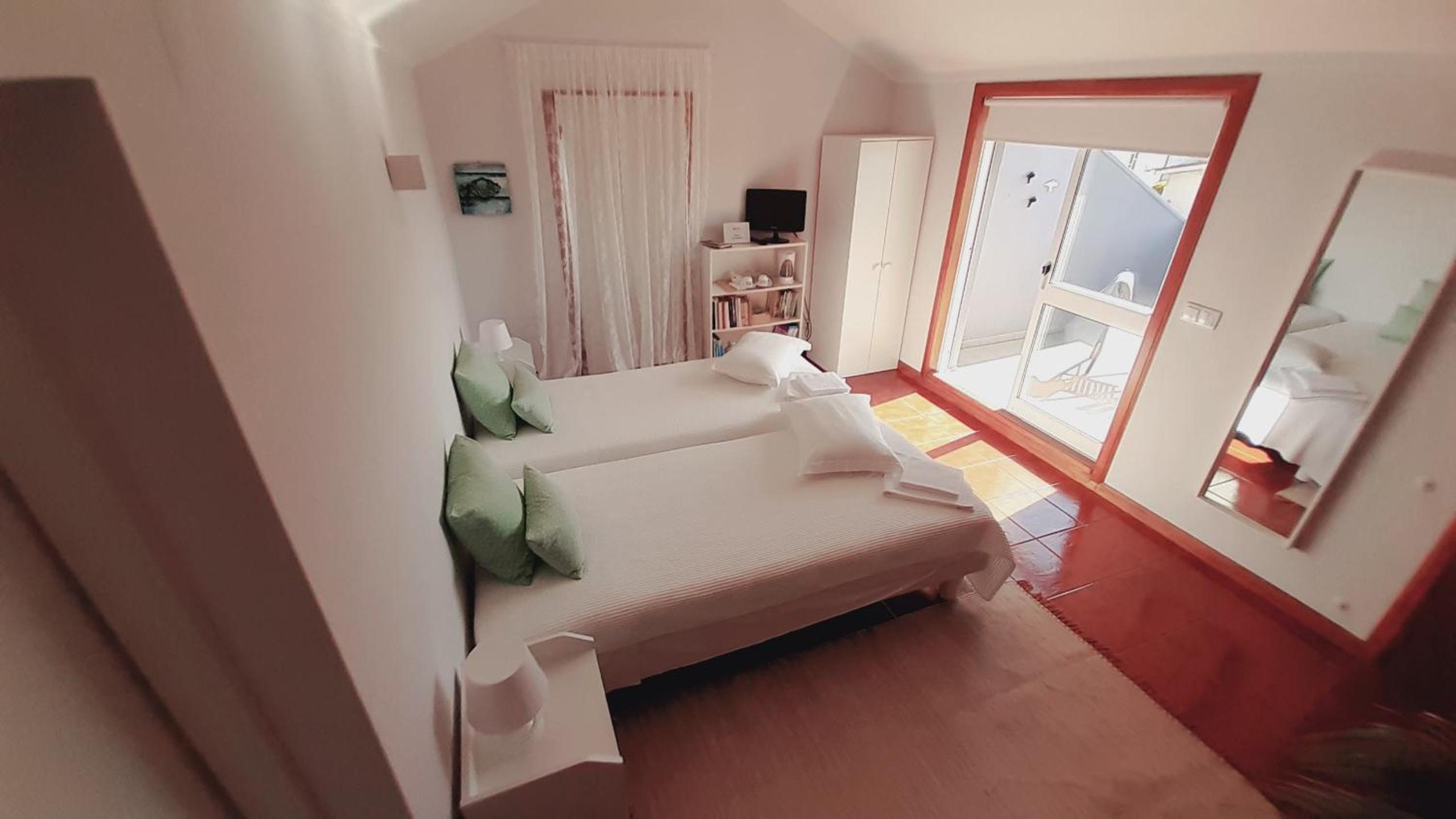 Triple Room with Sea View photo 1