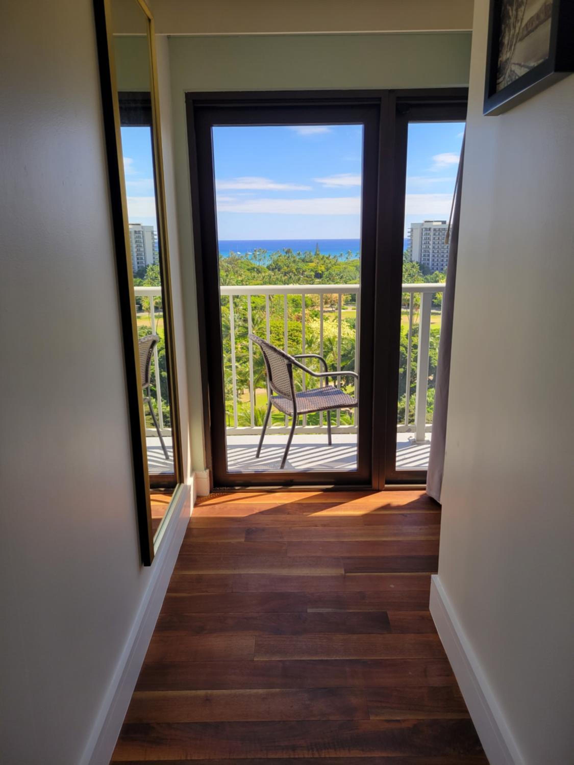 Kalakaua Haus Oceanview Two Lanai - Photo 9