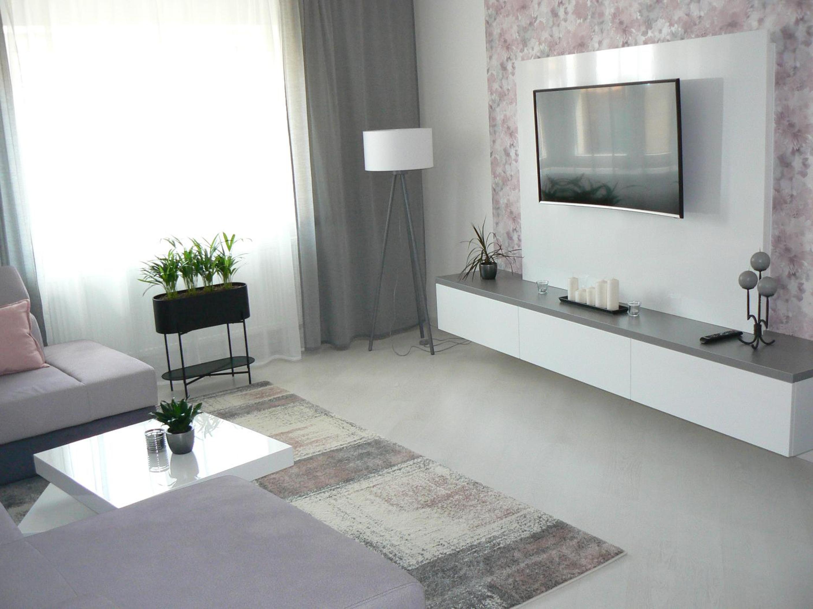 Three-Bedroom House photo 1