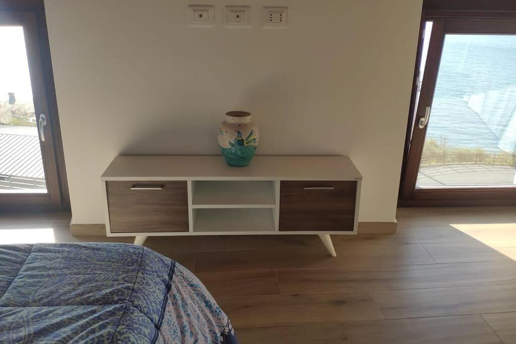 Two-Bedroom Deluxe Apartment with Ocean View