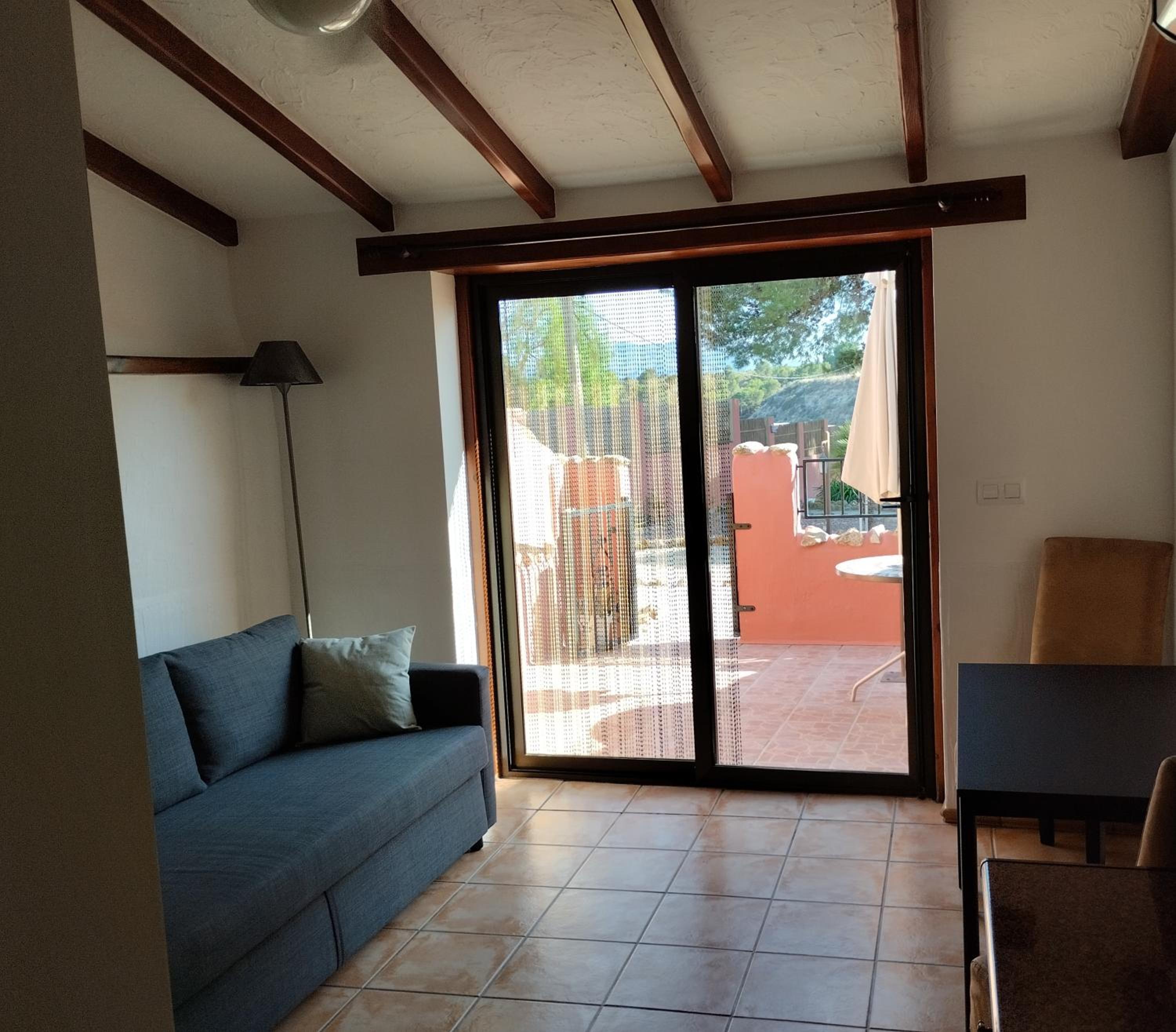 Apartamento con vista al jardín