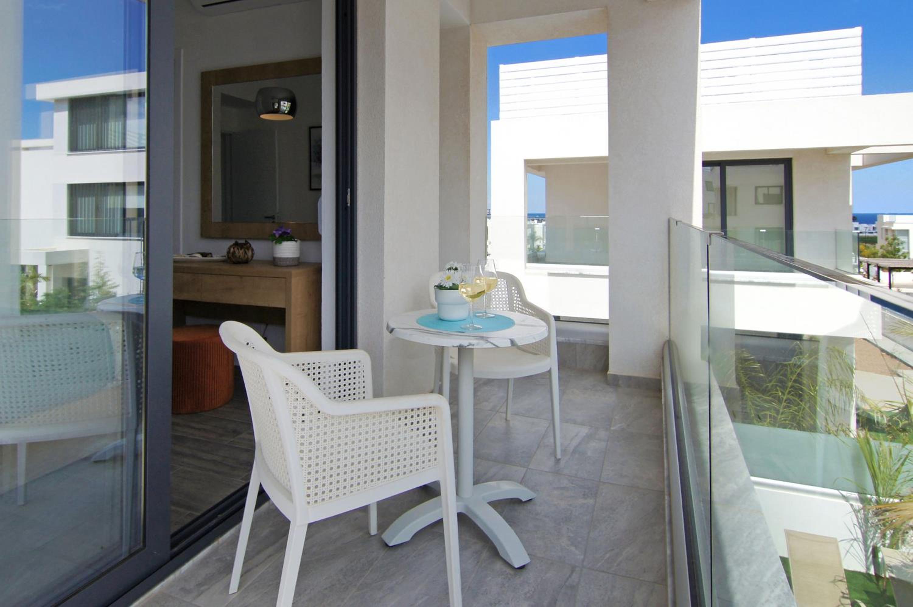 Villa photo 2