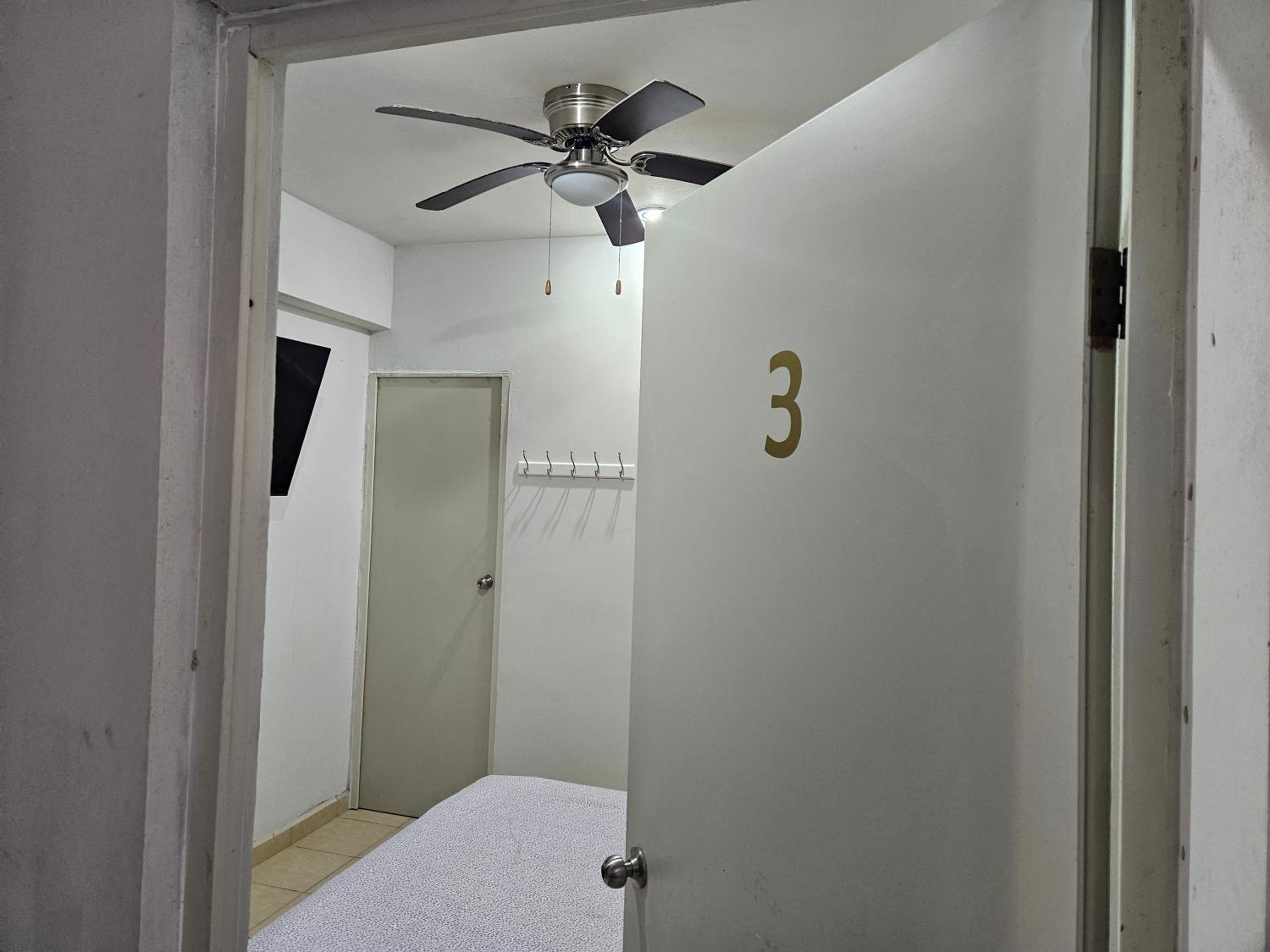 Small Double Room photo 1