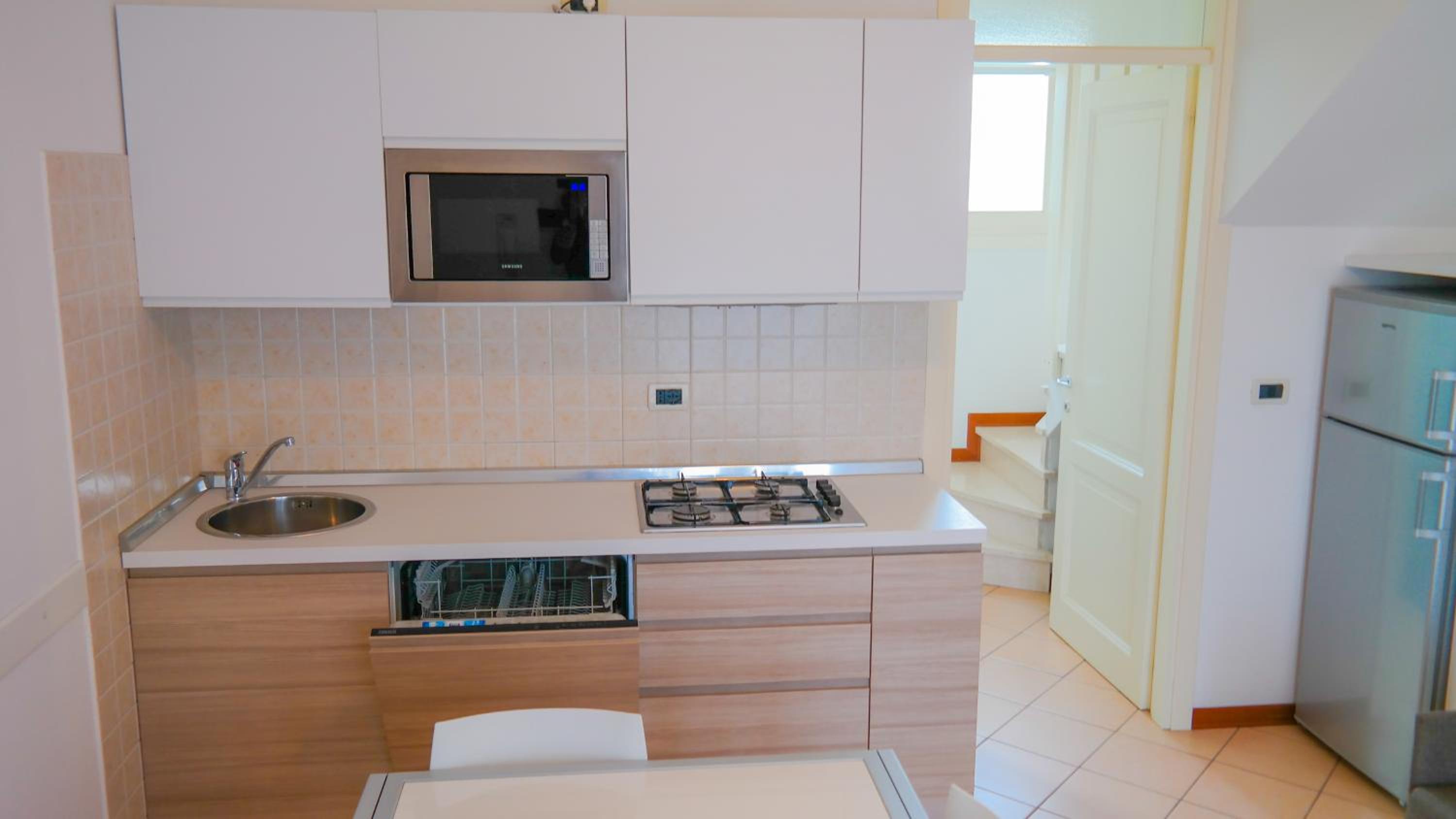 One-Bedroom Apartment (5 Adults) - Photo 14