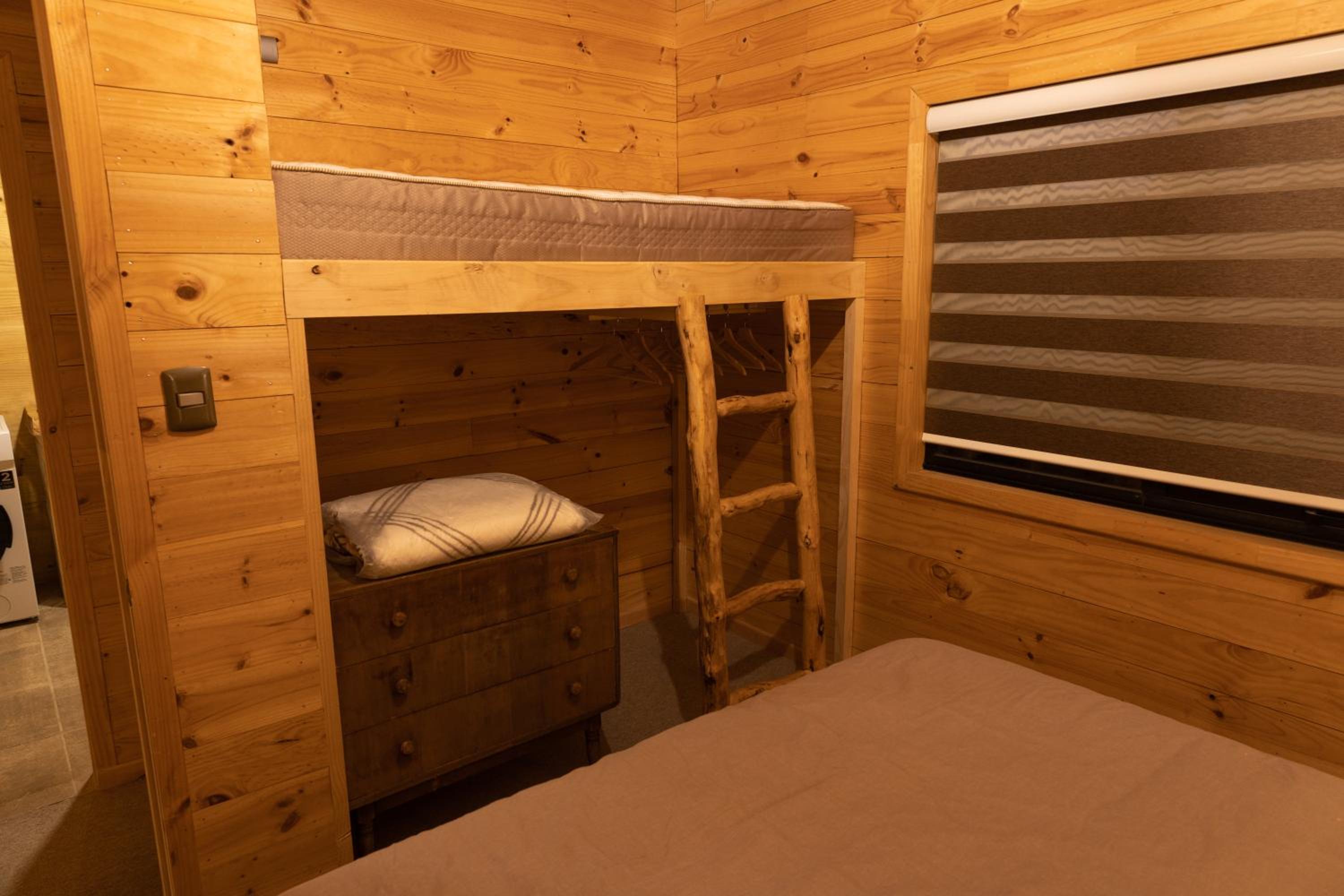One-Bedroom House photo 1