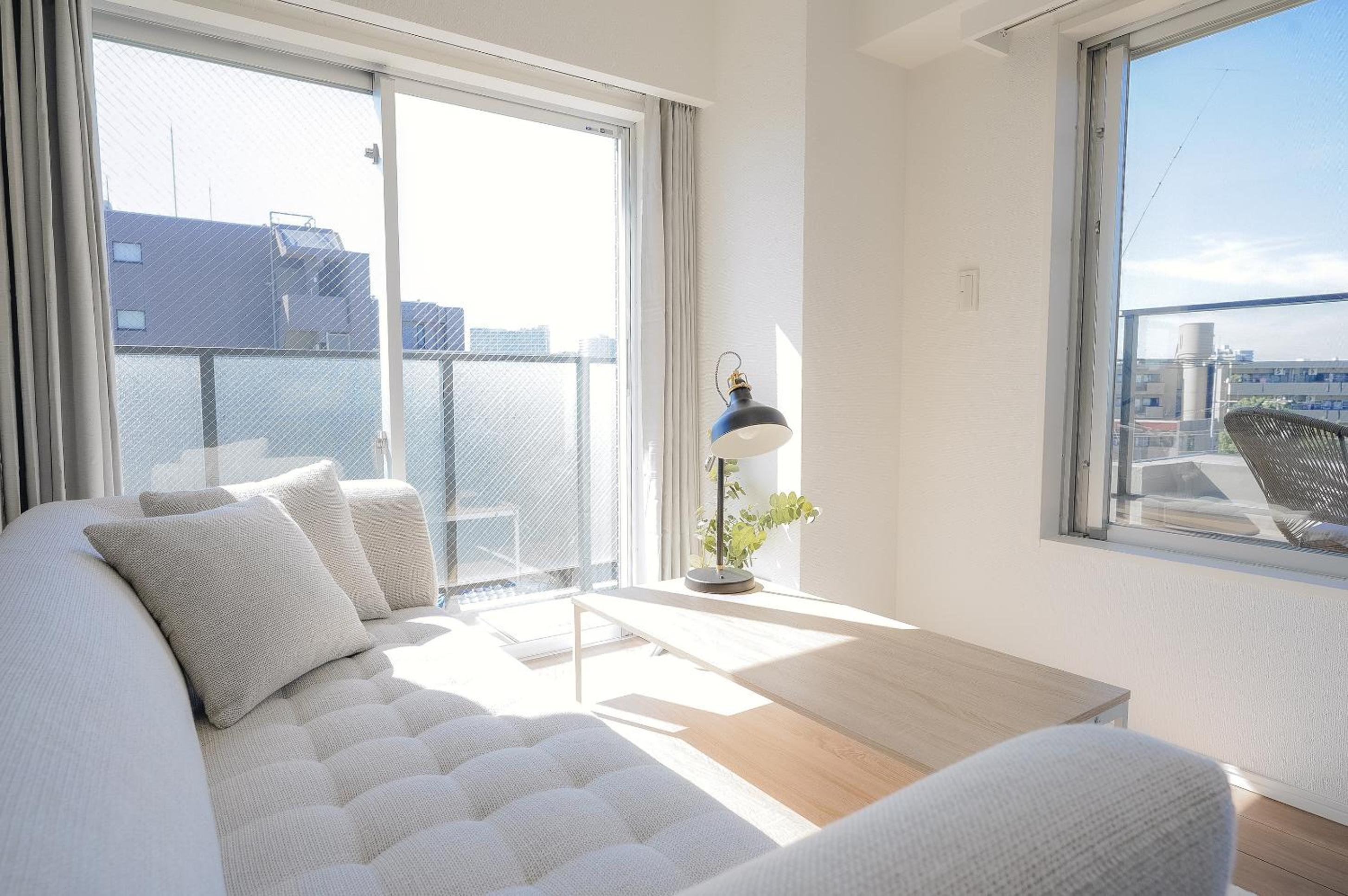 One-Bedroom Apartment photo 2