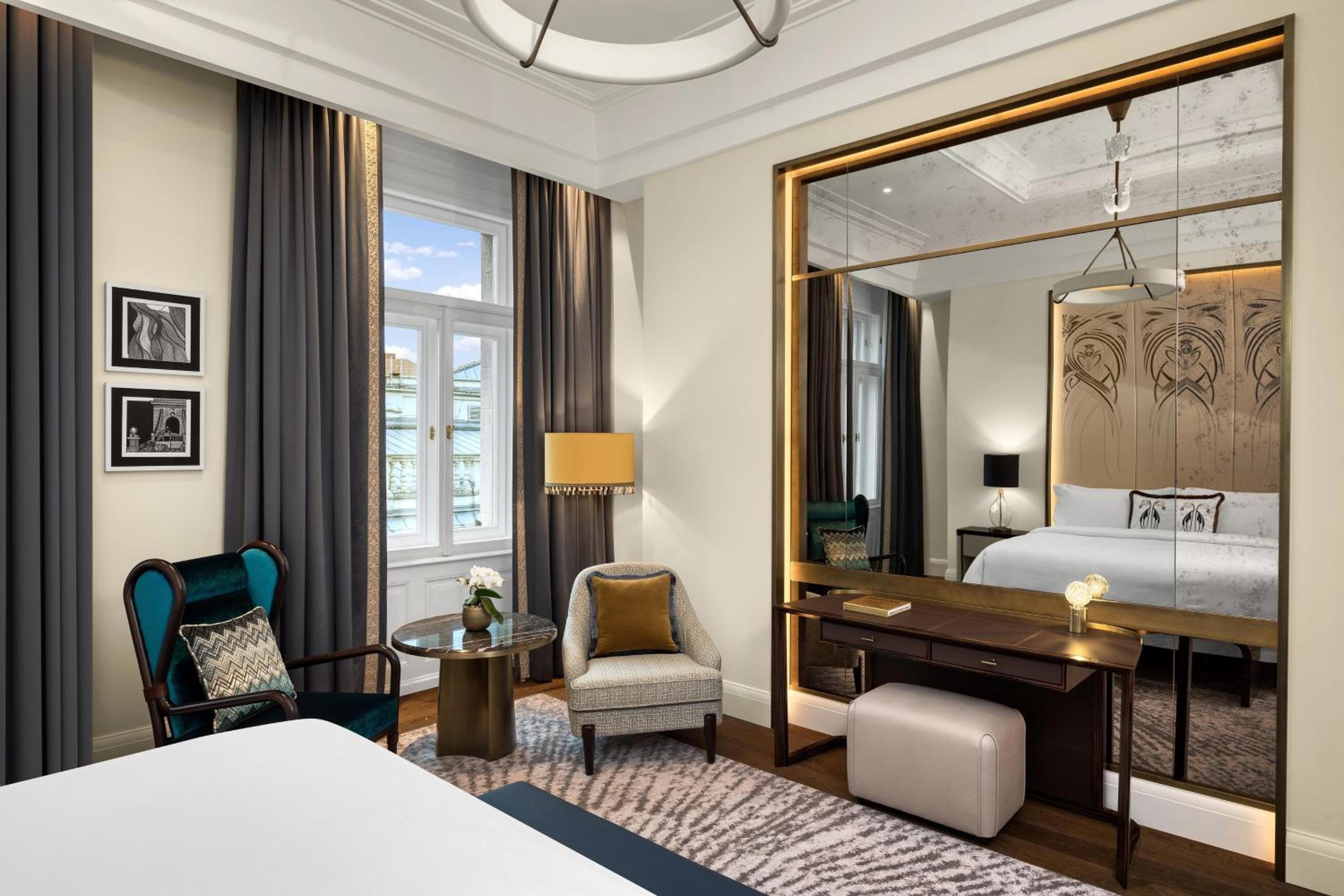 Matild King Room with City View
