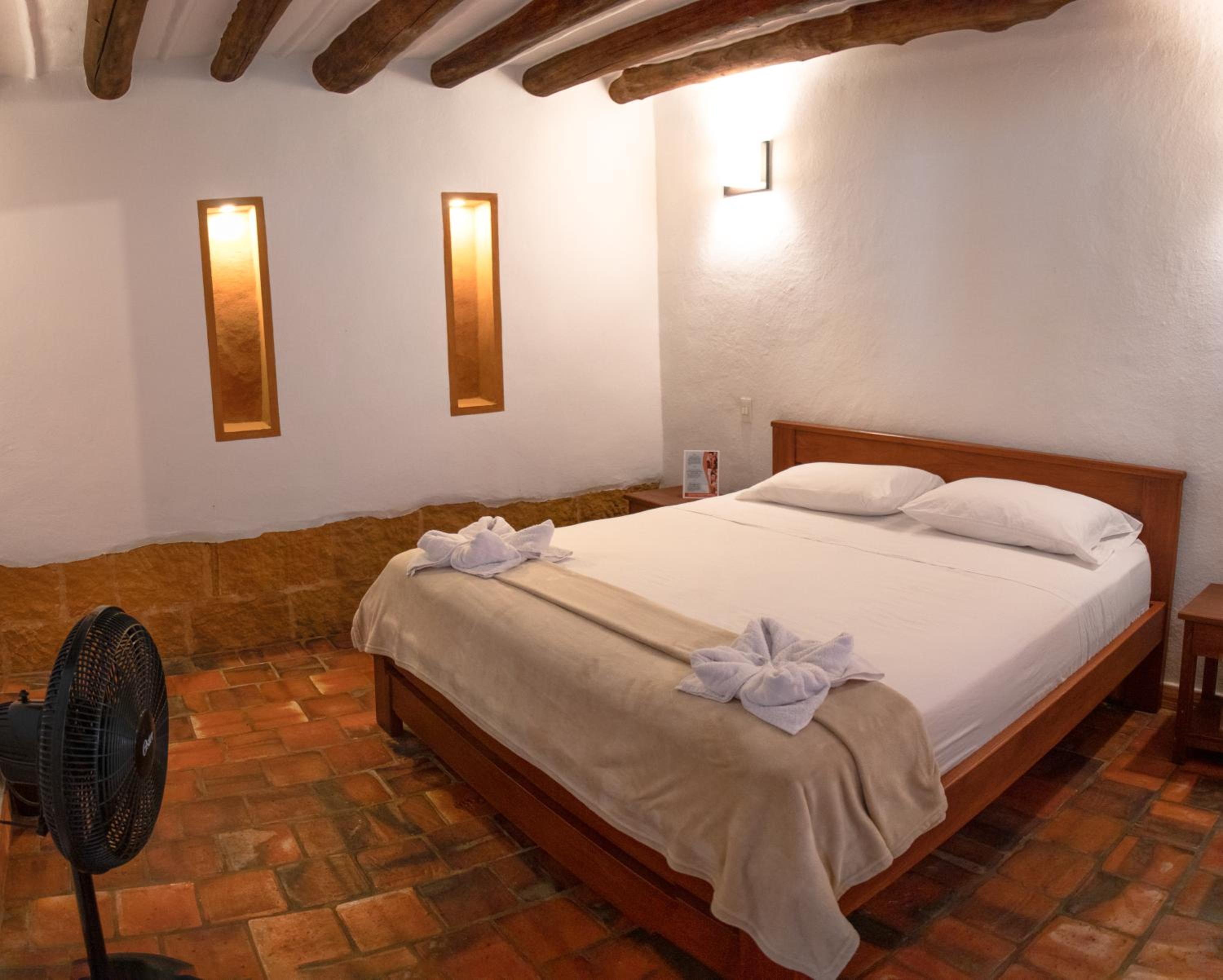 Double Room with Private Bathroom photo 1
