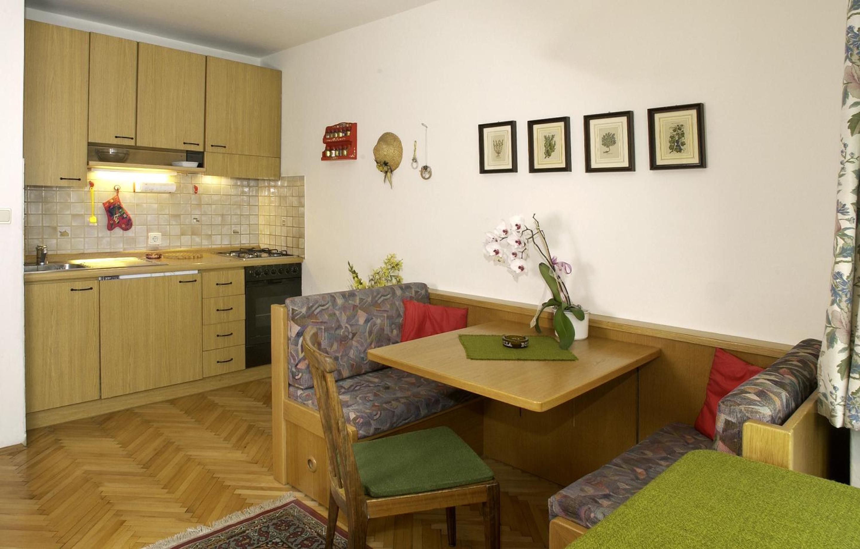 Superior One-Bedroom Apartment photo 3