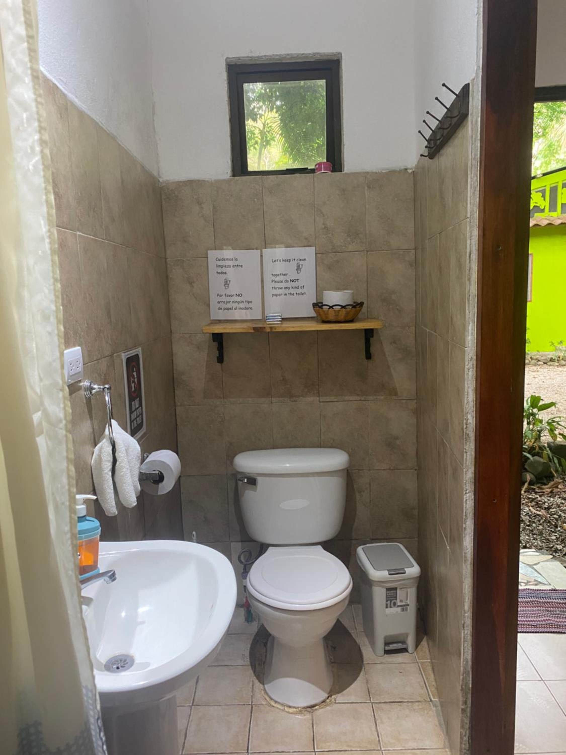 Triple Room with Private Bathroom photo 3